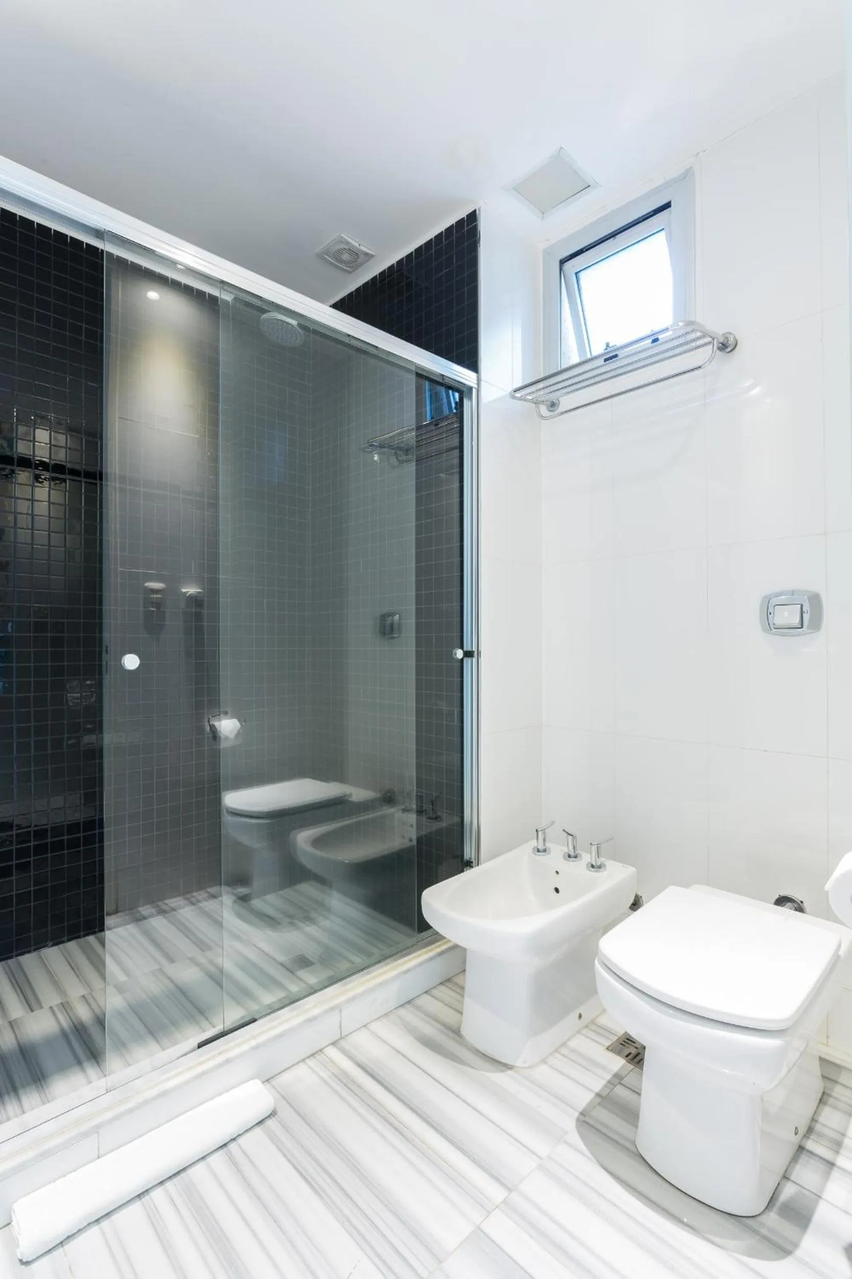 Bathroom in Hotel BA Jardines Palermo