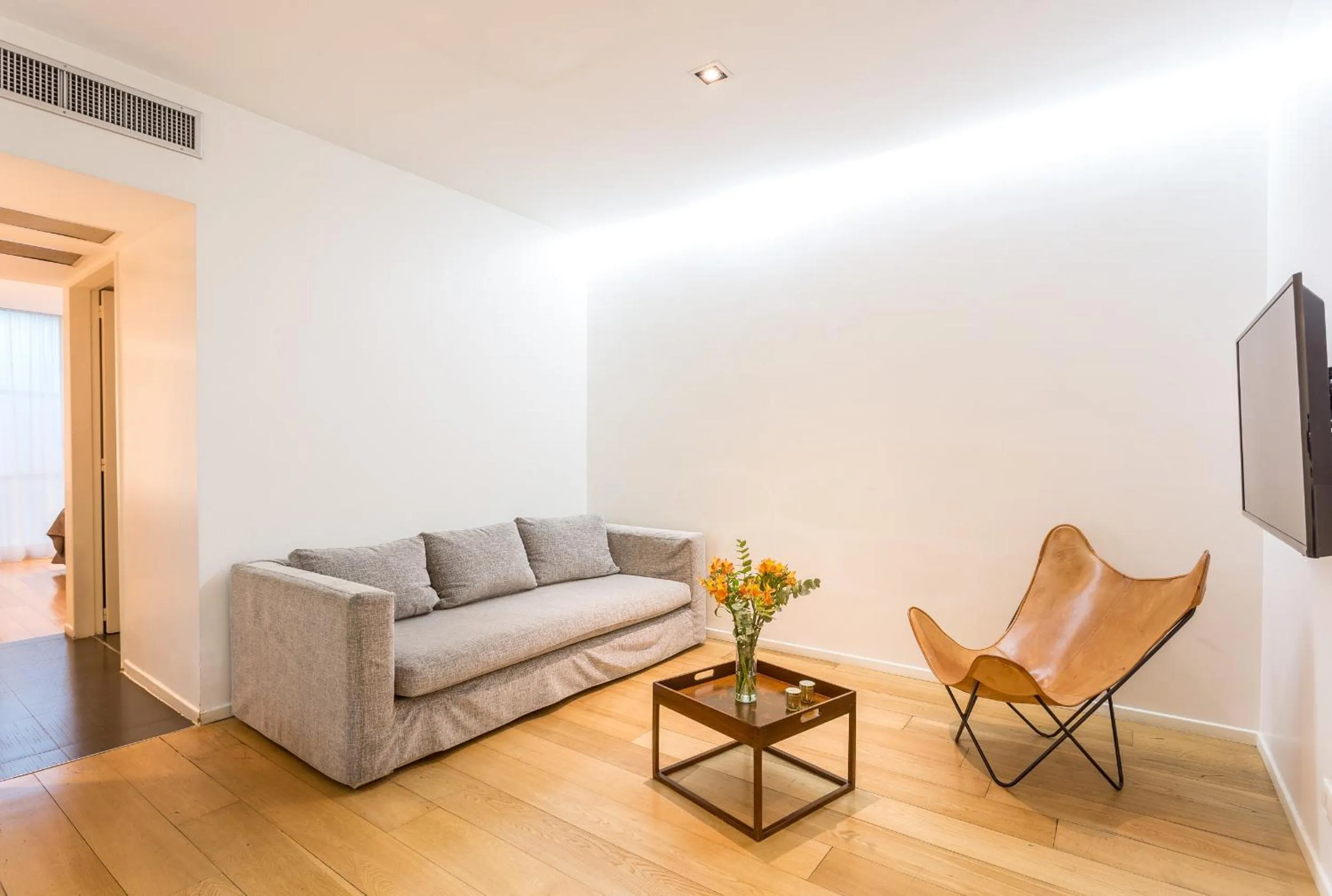 TV and multimedia in Hotel BA Jardines Palermo