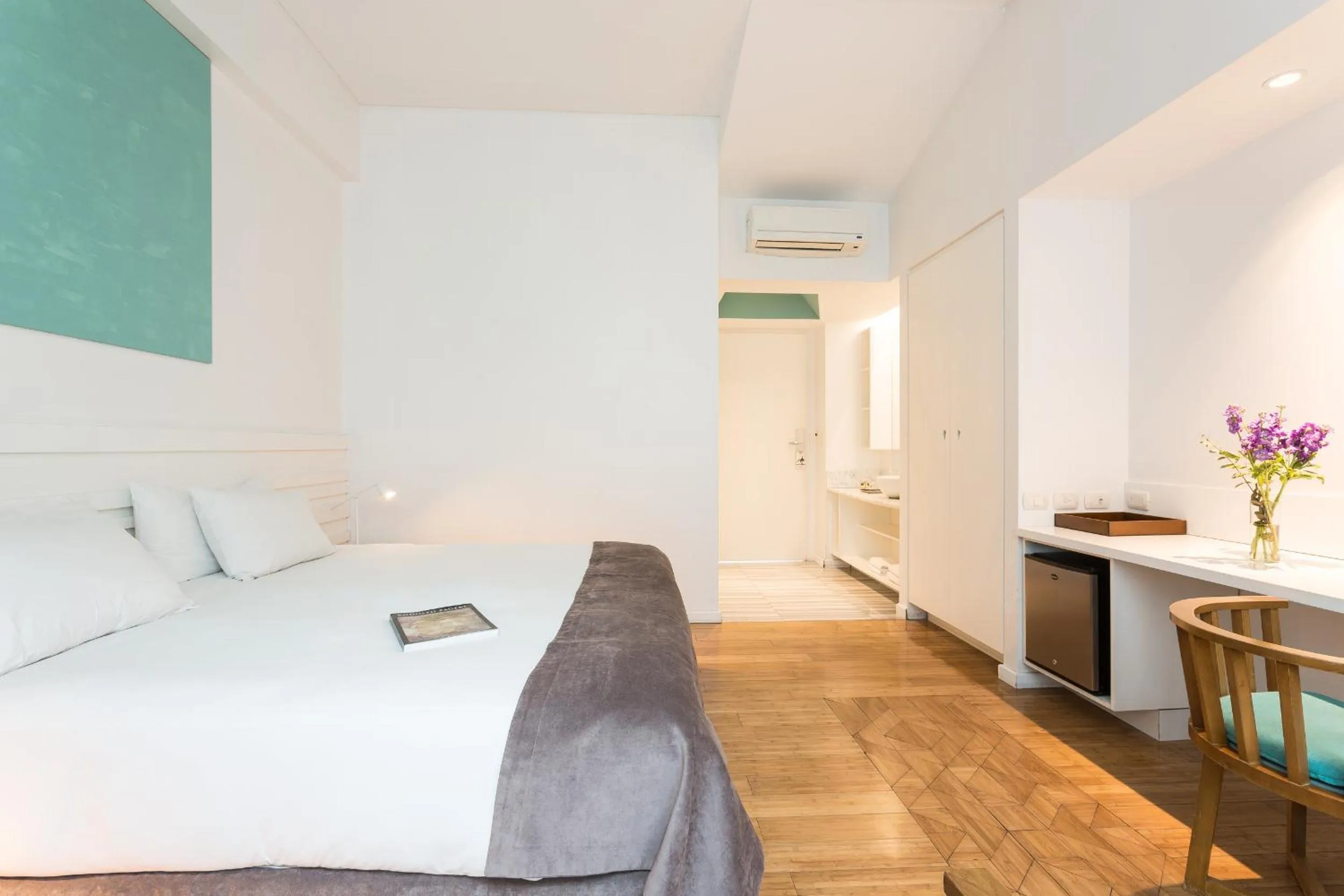 Photo of the whole room, Bed in Hotel BA Jardines Palermo