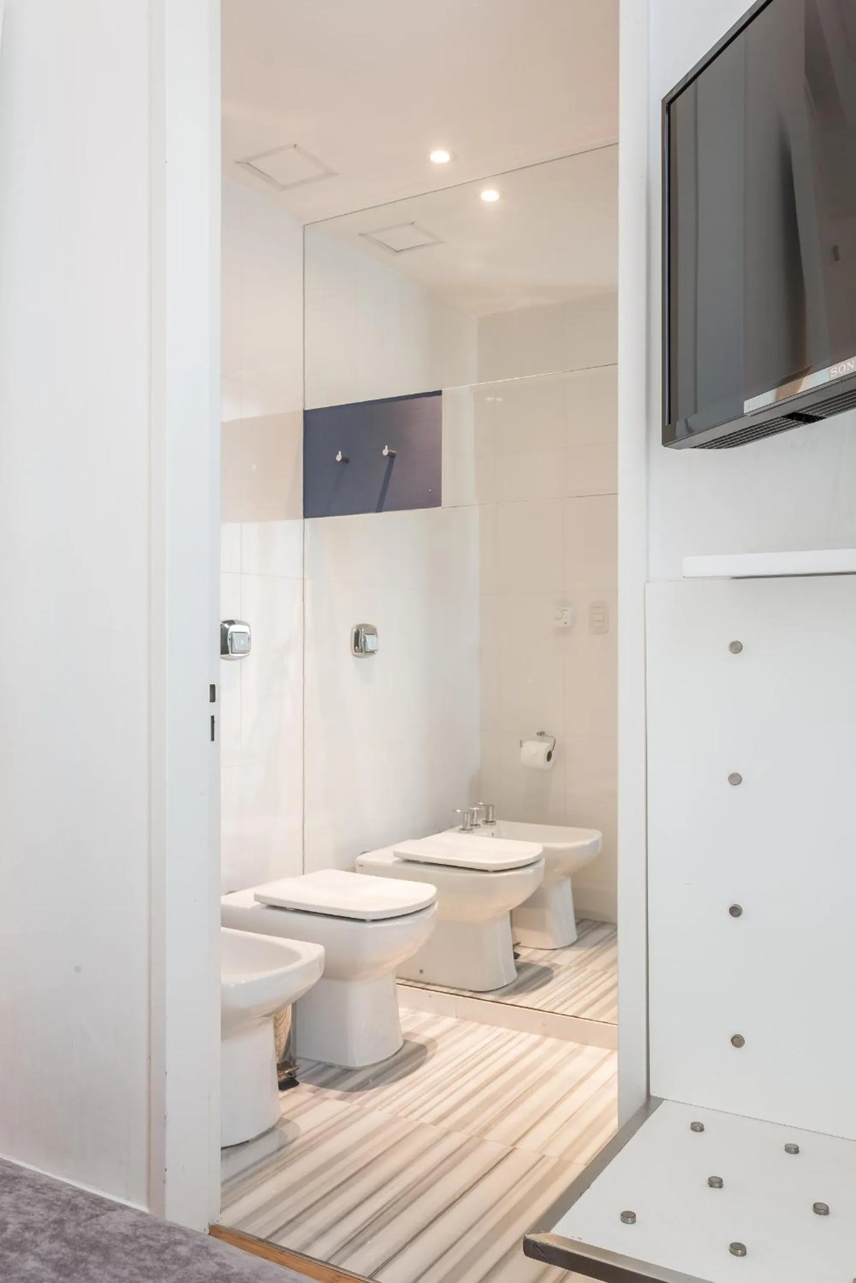 Toilet in Hotel BA Jardines Palermo