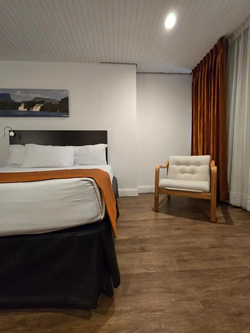 Bed in Hotel CCT Caracas