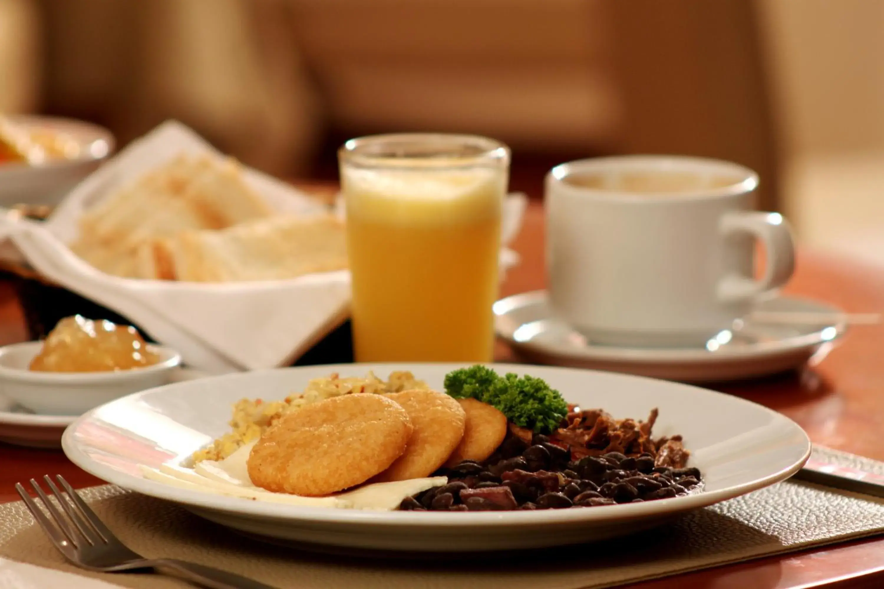 Food and drinks in Hotel CCT Caracas Food and drinks in Hotel CCT Caracas