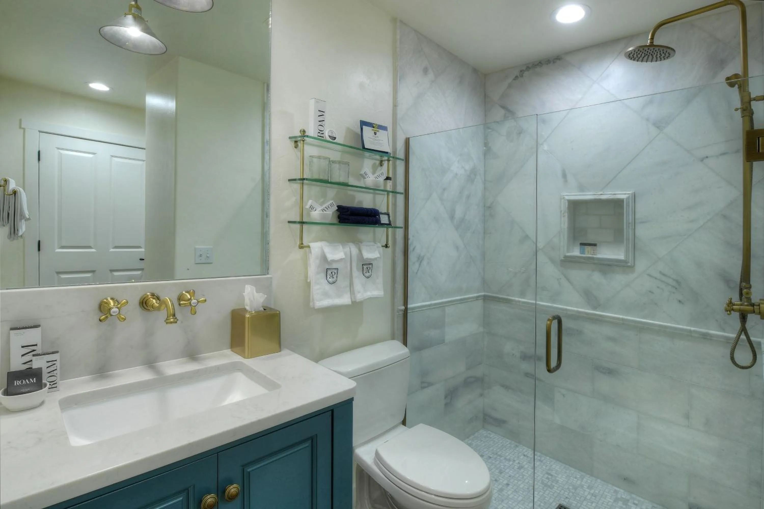 Bathroom in Armory Park Inn