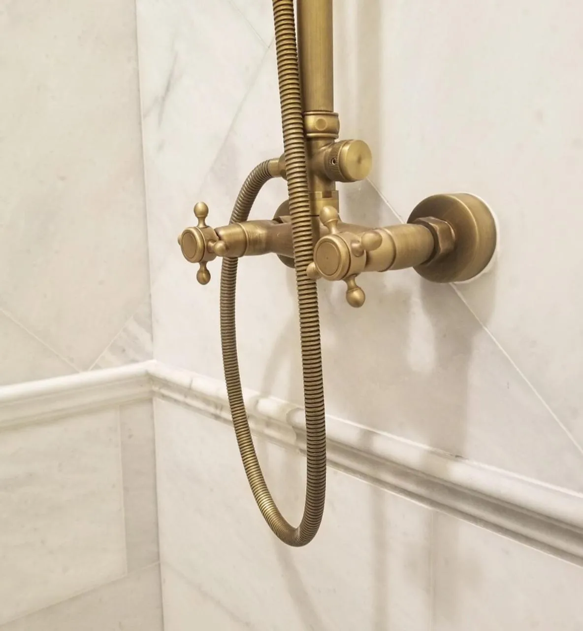 Bathroom in Armory Park Inn