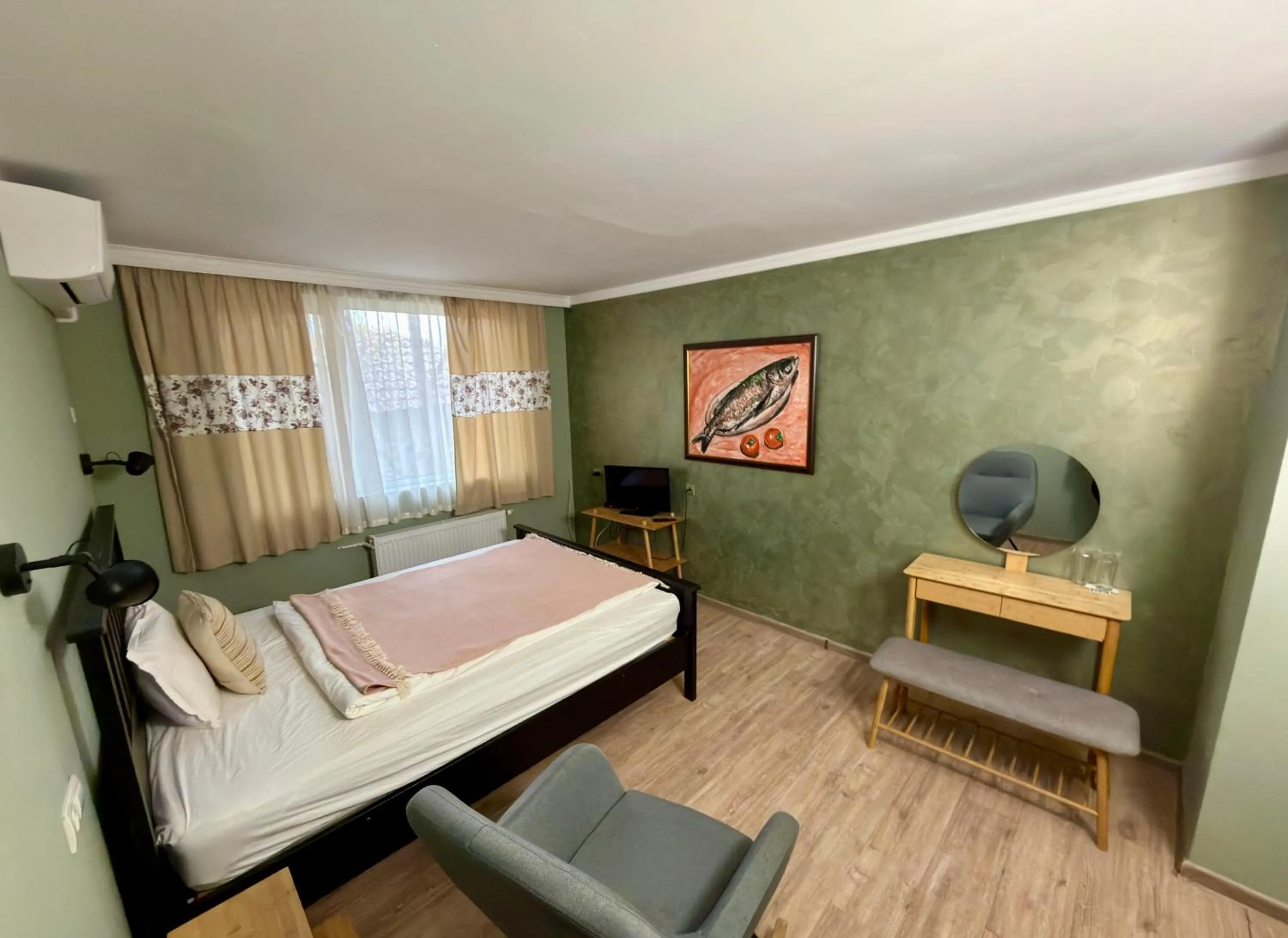 Yaev Family Hotel