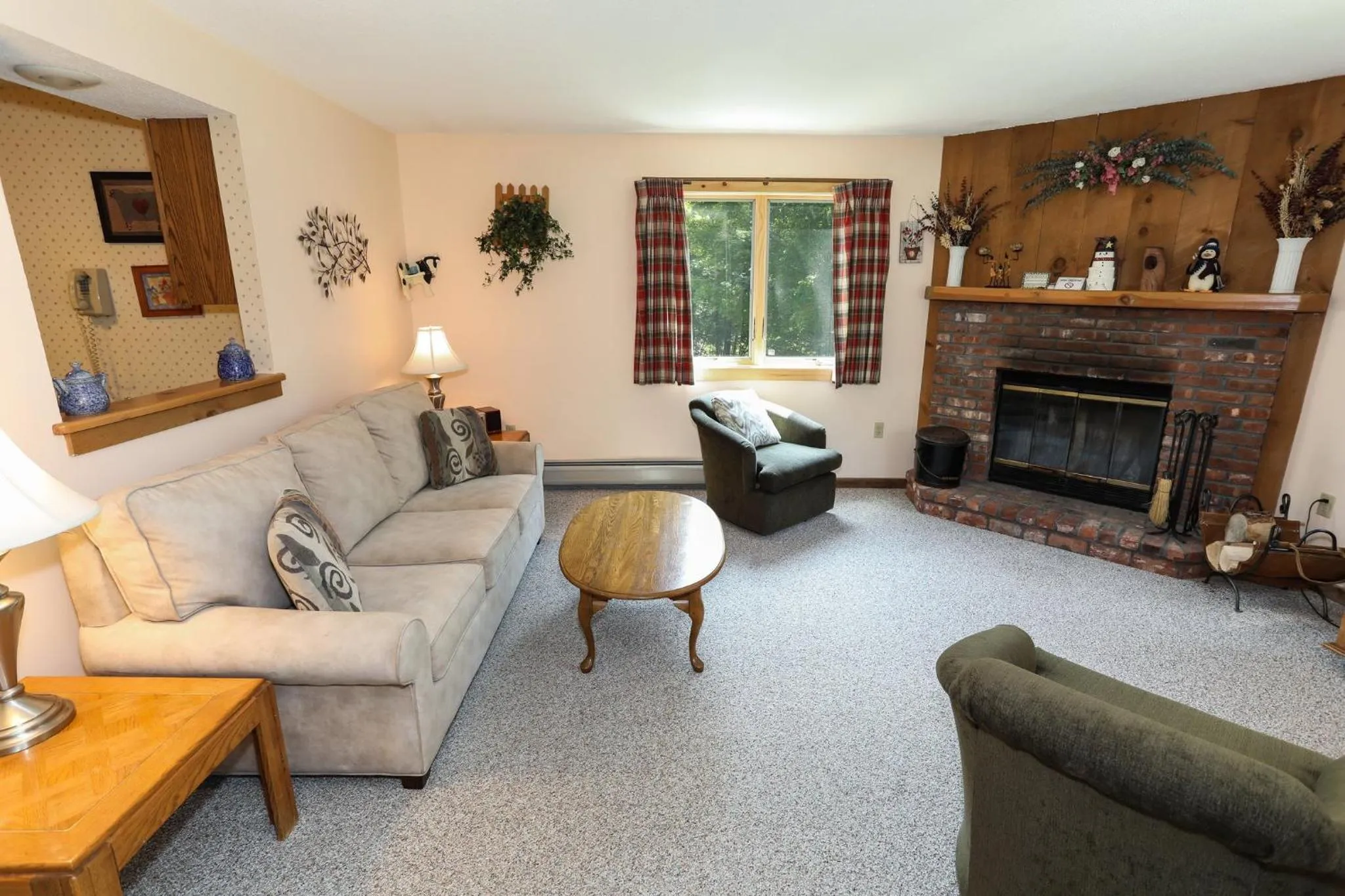 Living room in Okemo Mountain Lodging