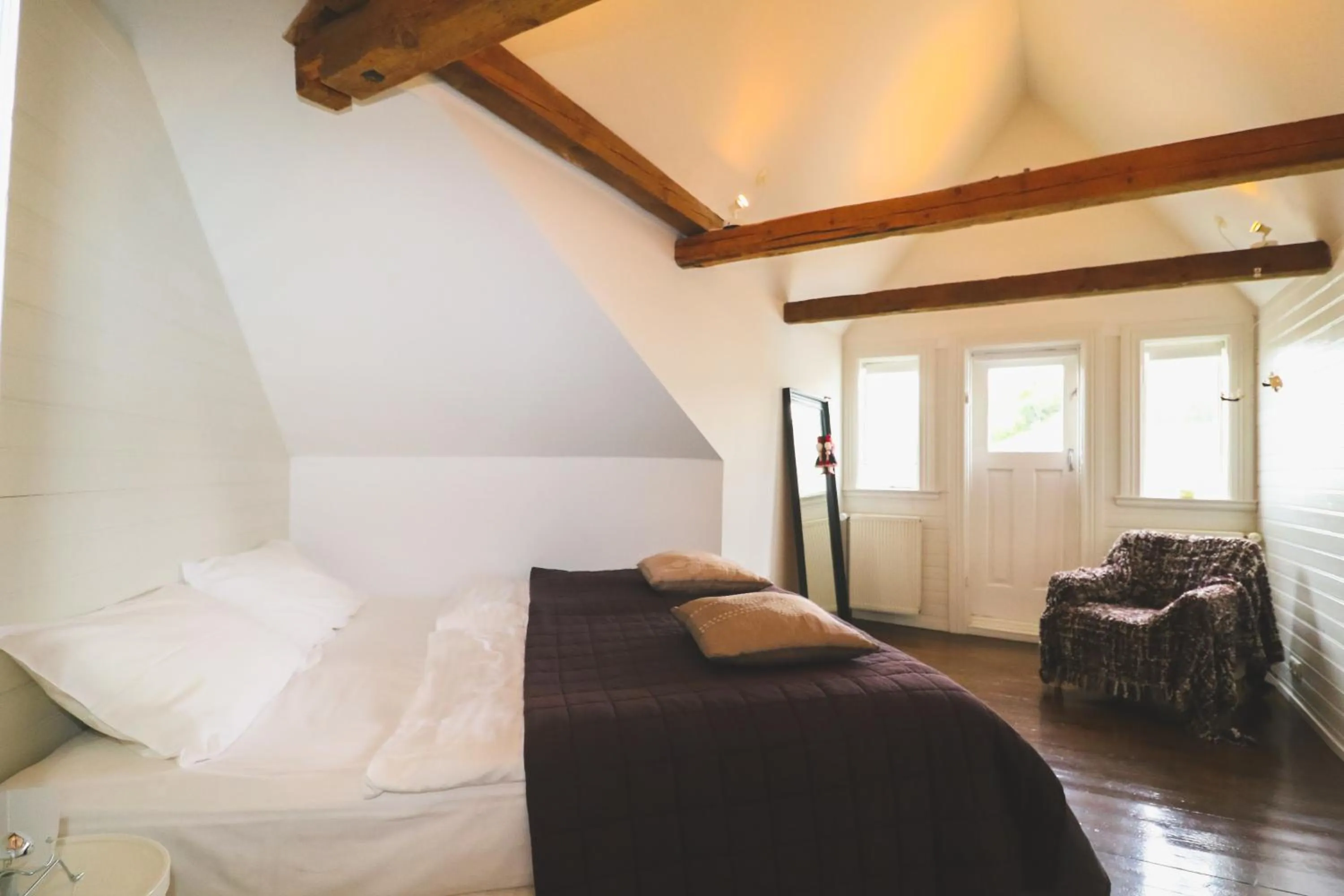 Bedroom, Bed in Hoepfner and Tulinius Historical Houses