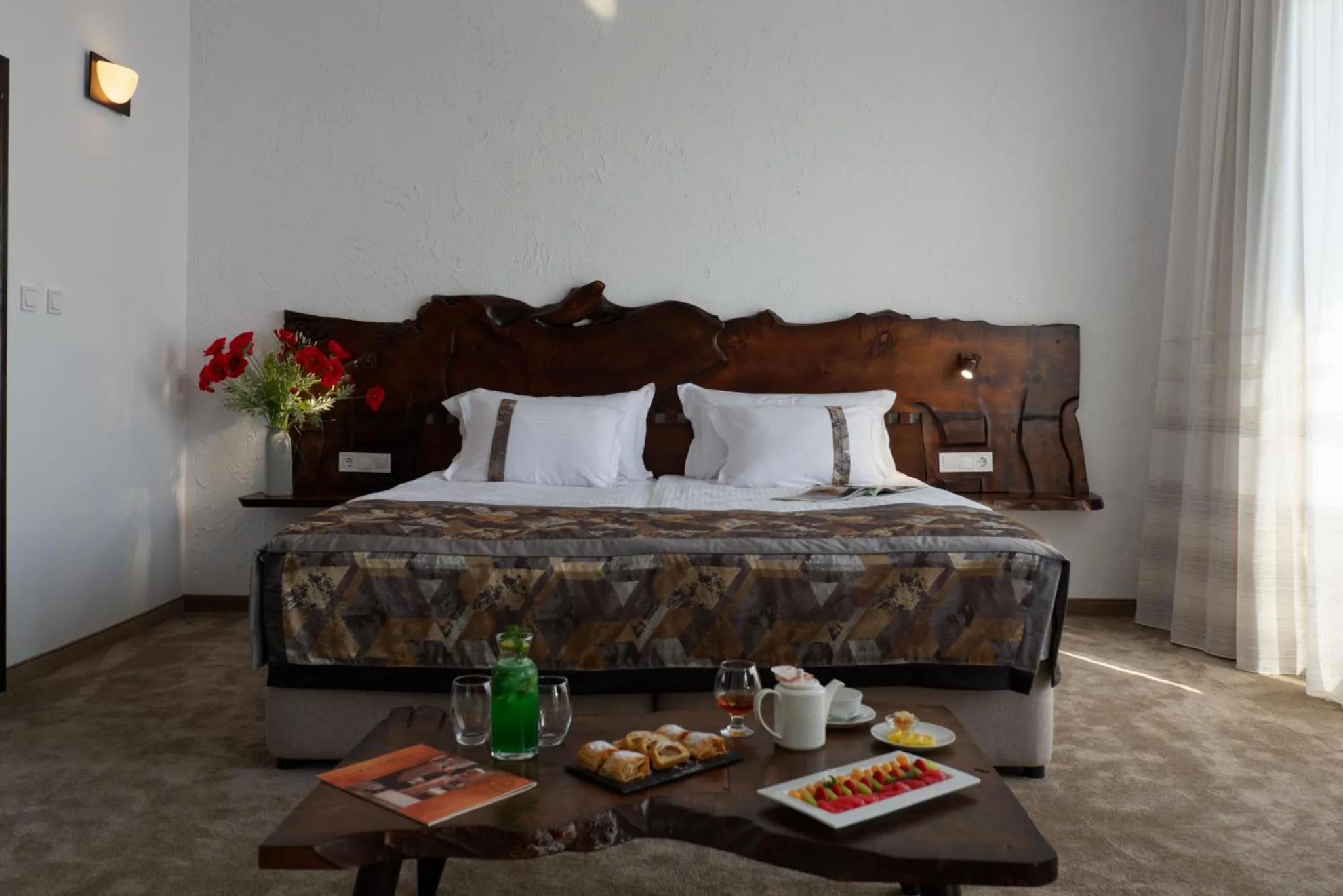 Photo of the whole room, Bed in Wine & Spa Complex Starosel