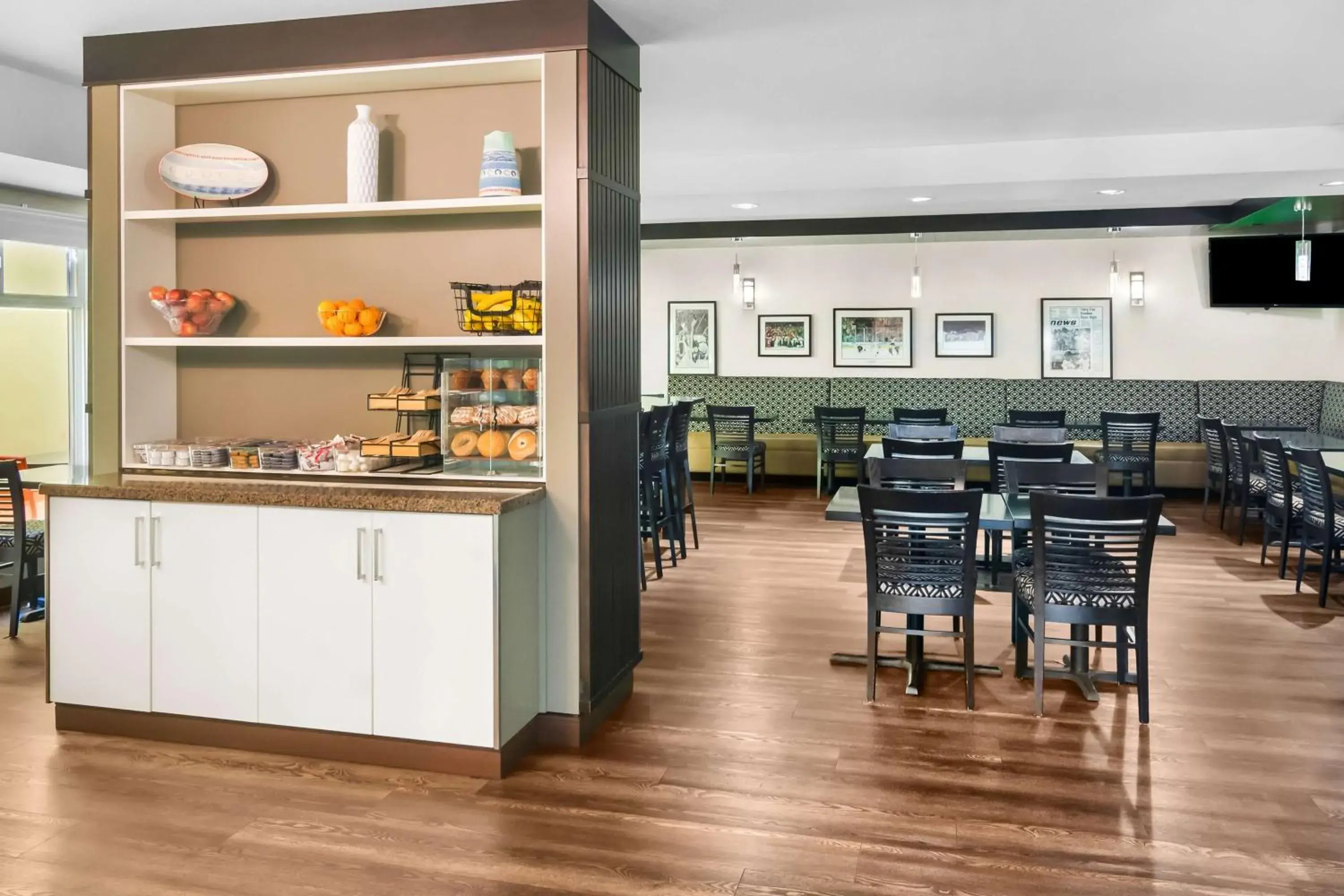 Restaurant/places to eat in Best Western Plus Osoyoos Hotel & Suites Restaurant/places to eat in Best Western Plus Osoyoos Hotel & Suites