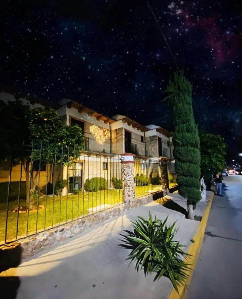 Property building in Hotel La Mansión