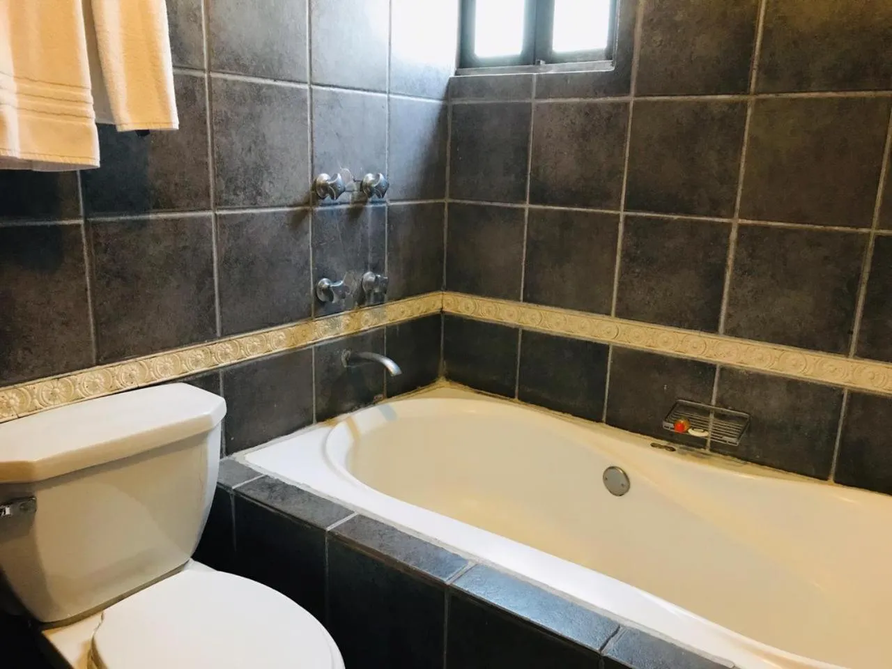 Bathroom in Hotel La Mansión