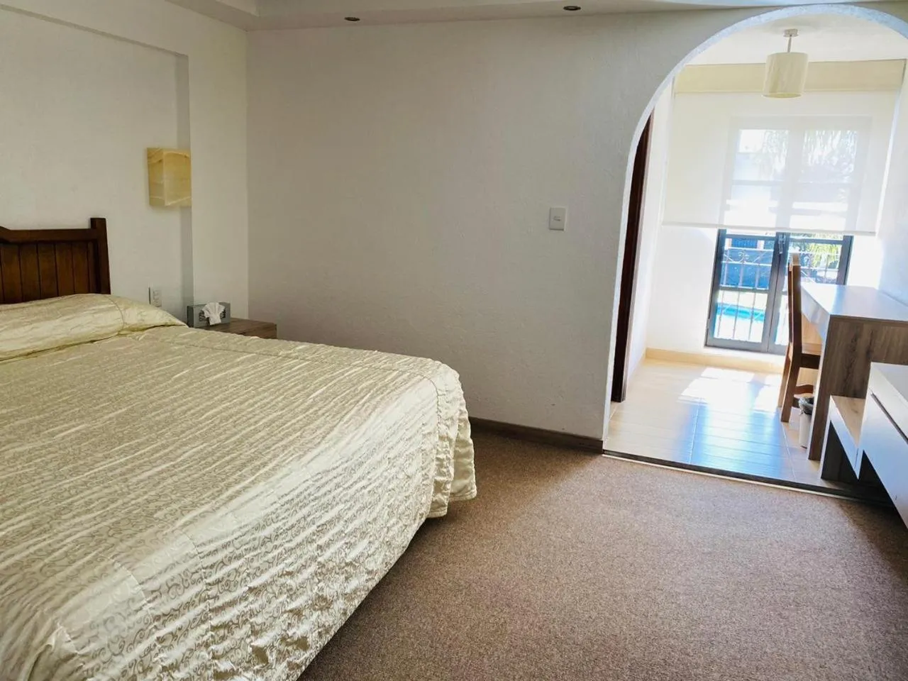 Bed in Hotel La Mansión