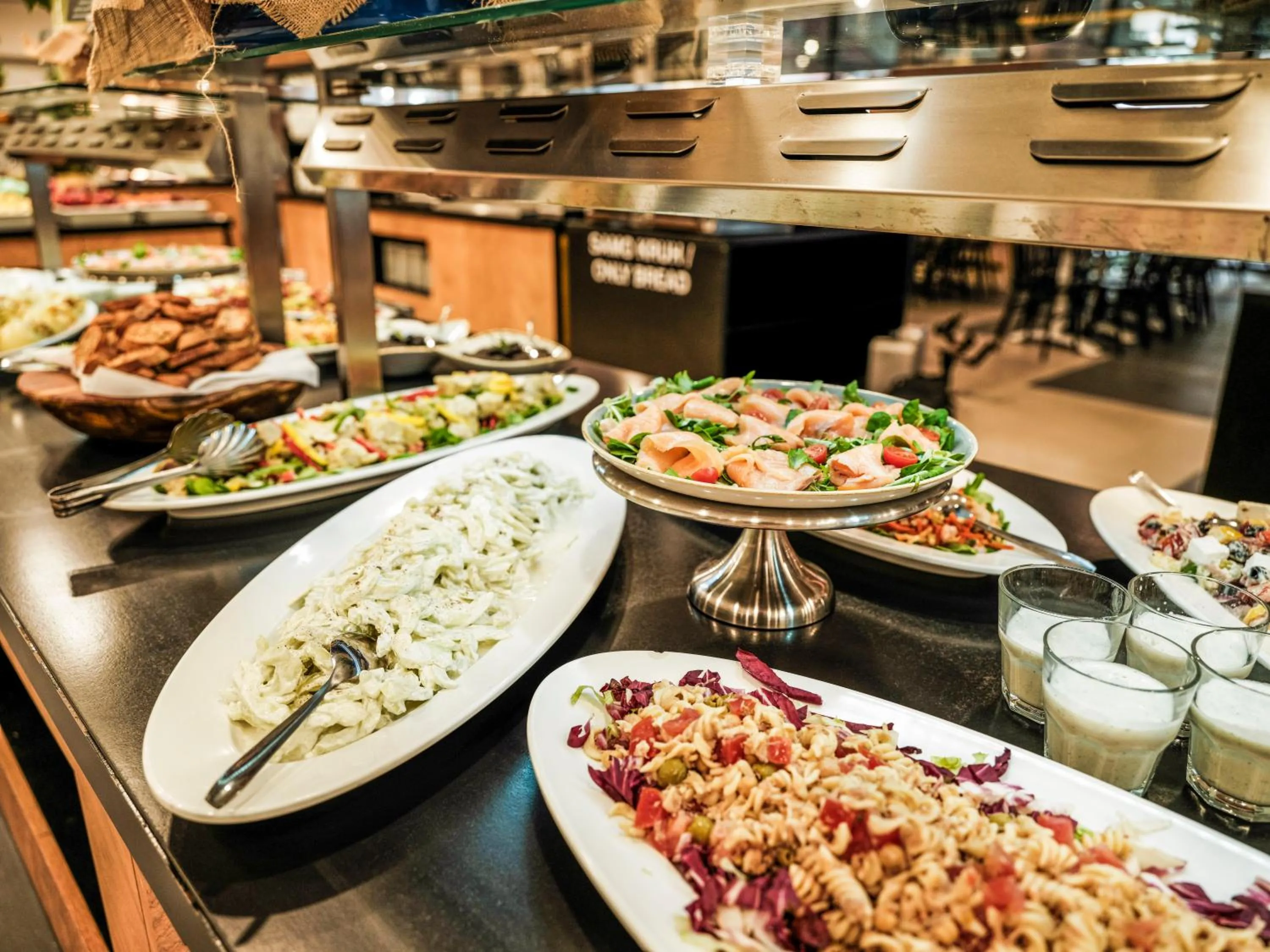 Restaurant/places to eat in Zaton Holiday Resort Camping Homes