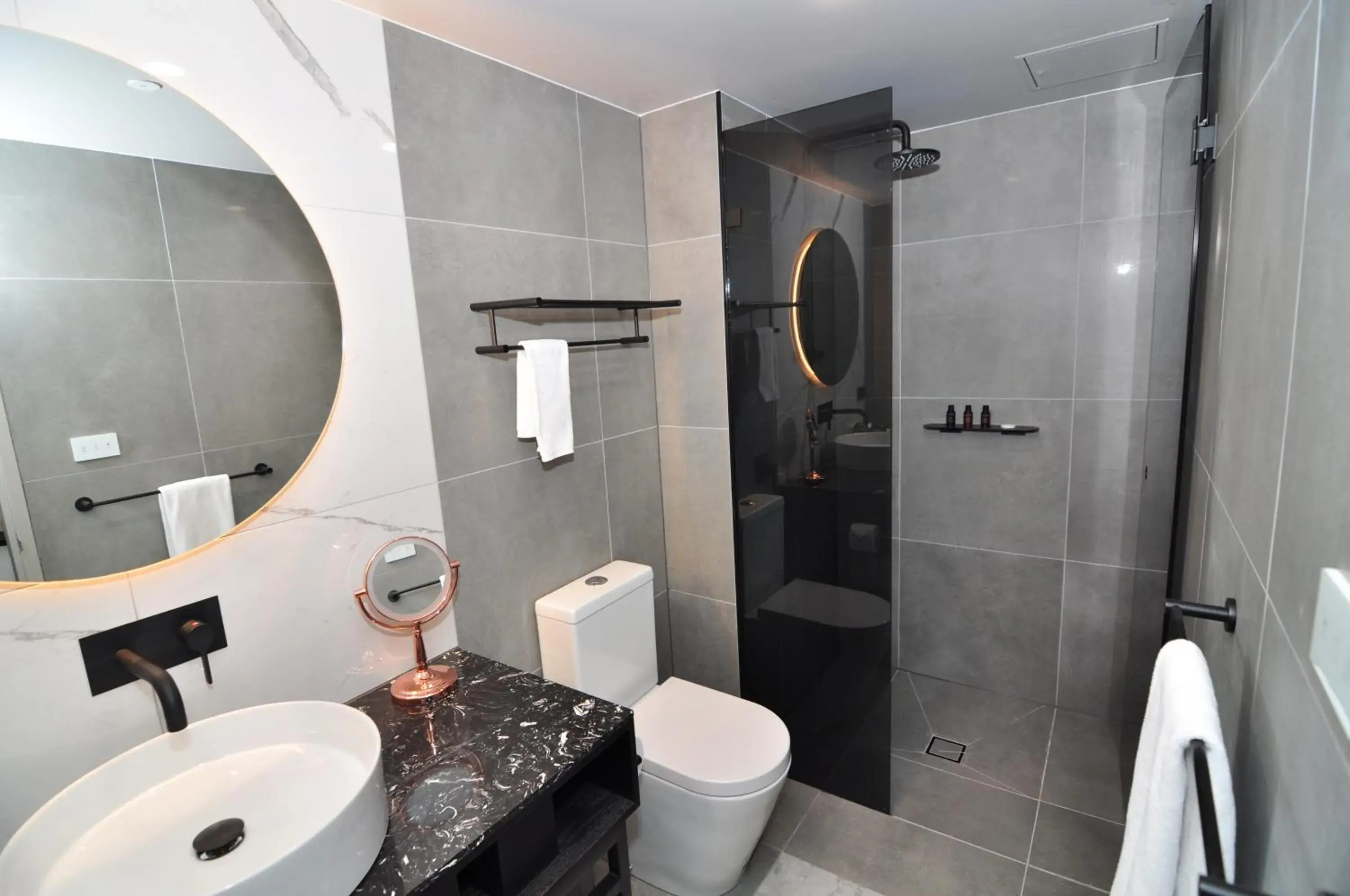 Deco Hotel Canberra Deco Hotel Canberra