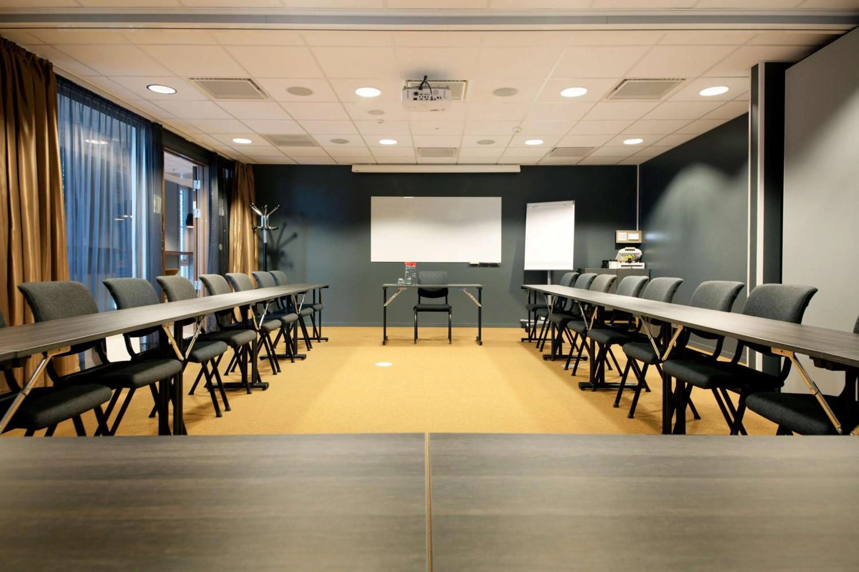 Meeting/conference room in Scandic Kristiansand Bystranda