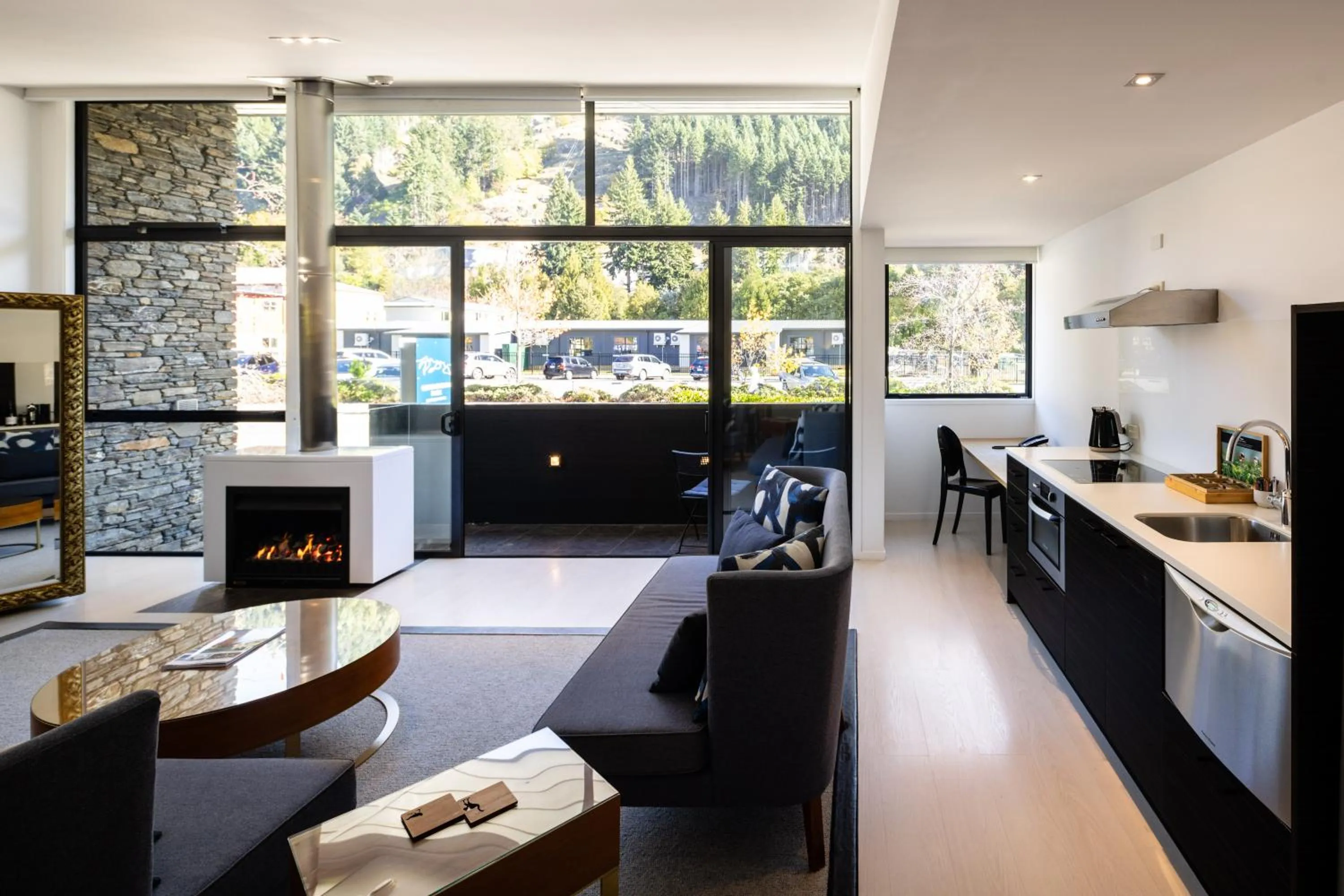Kitchen or kitchenette in Queenstown Park Boutique Hotel