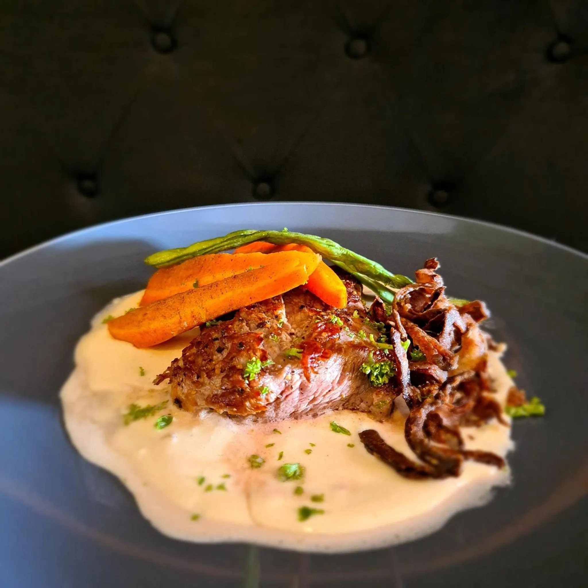 Restaurant/places to eat in North Tourist Inn