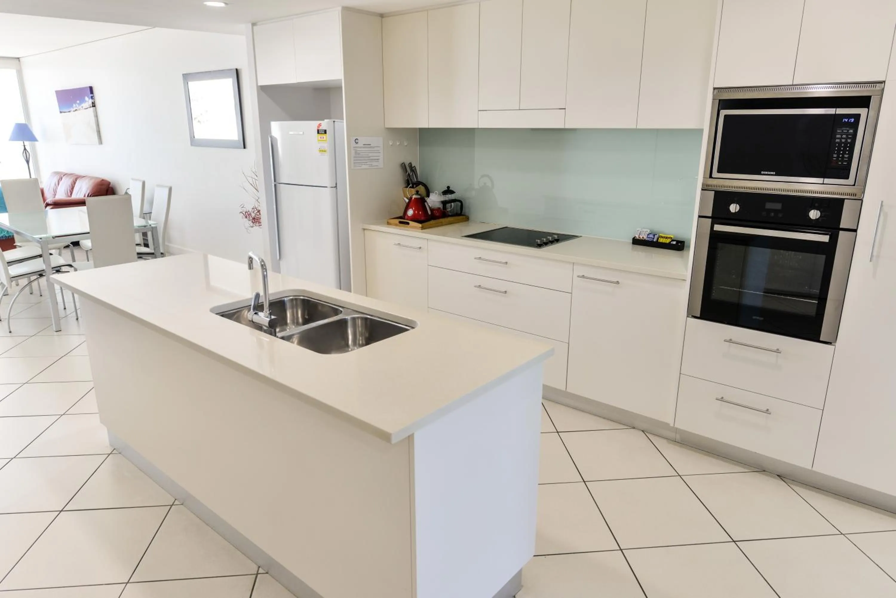 Kitchen or kitchenette in C Bargara Resort