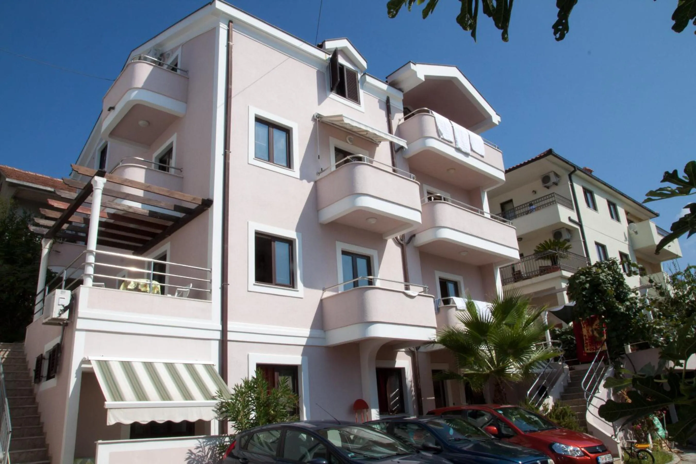 Property building in Apartments Maslina