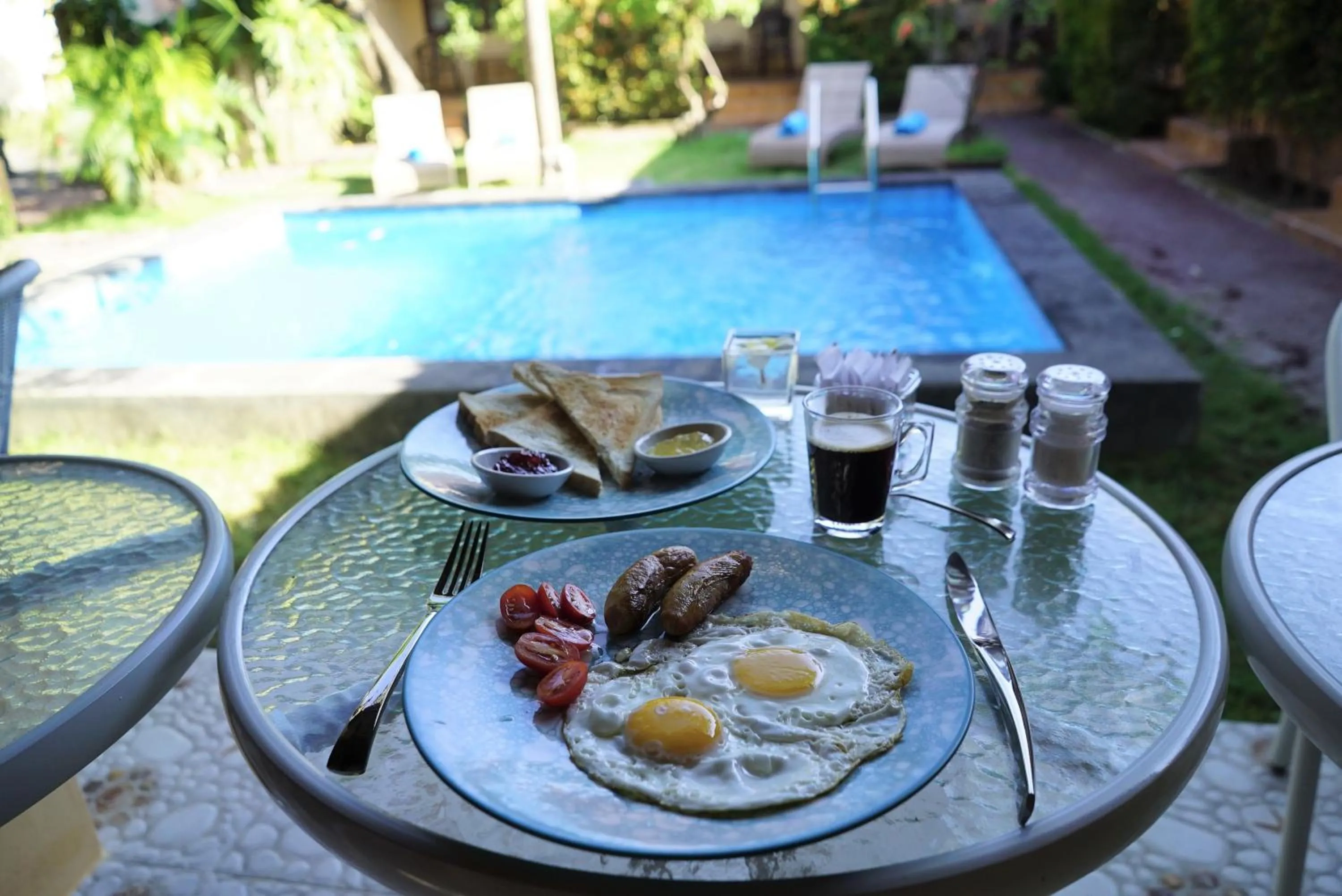 Breakfast in Mangga Bungalow