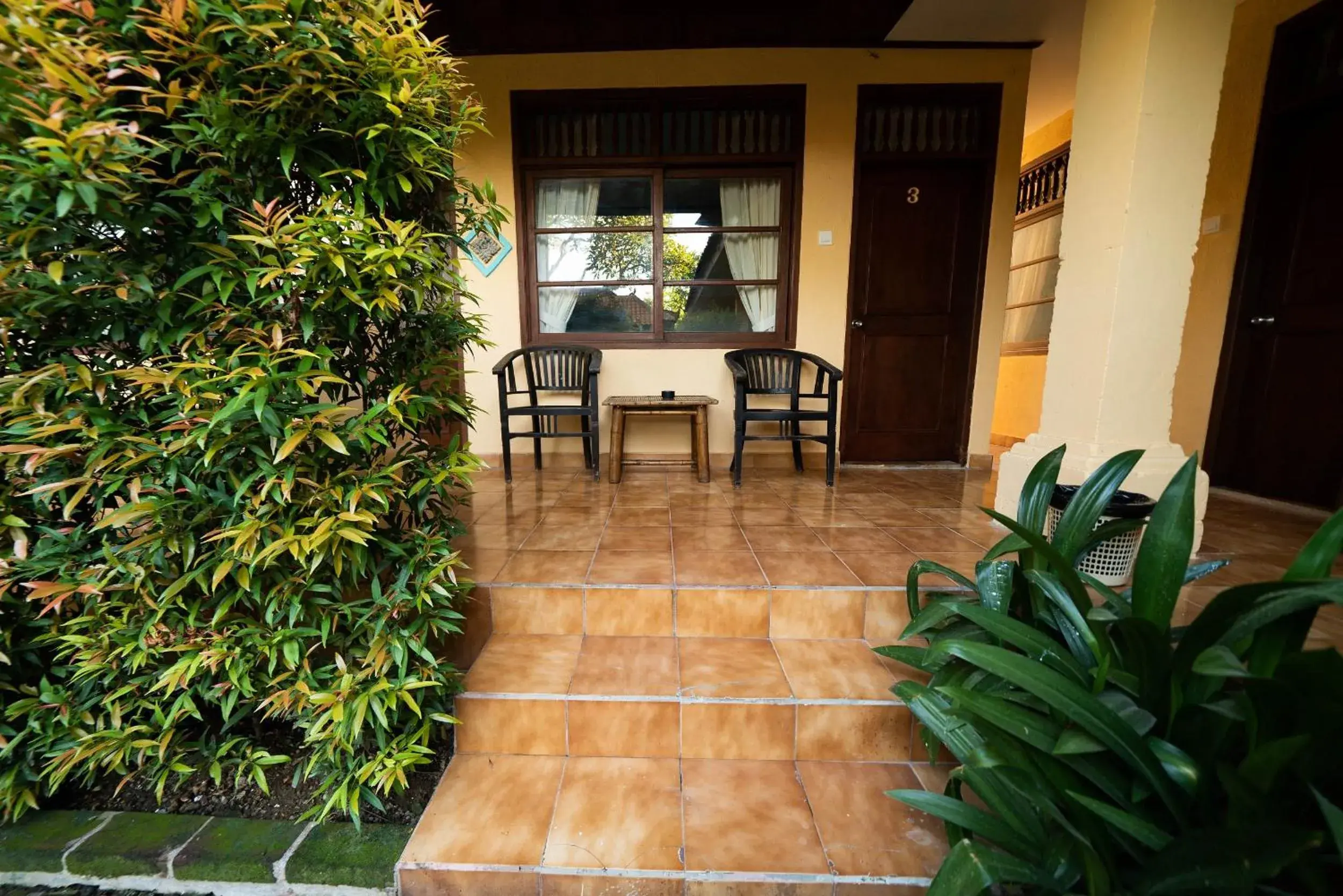 Deluxe Double or Twin Room in Mangga Bungalow Deluxe Double or Twin Room in Mangga Bungalow