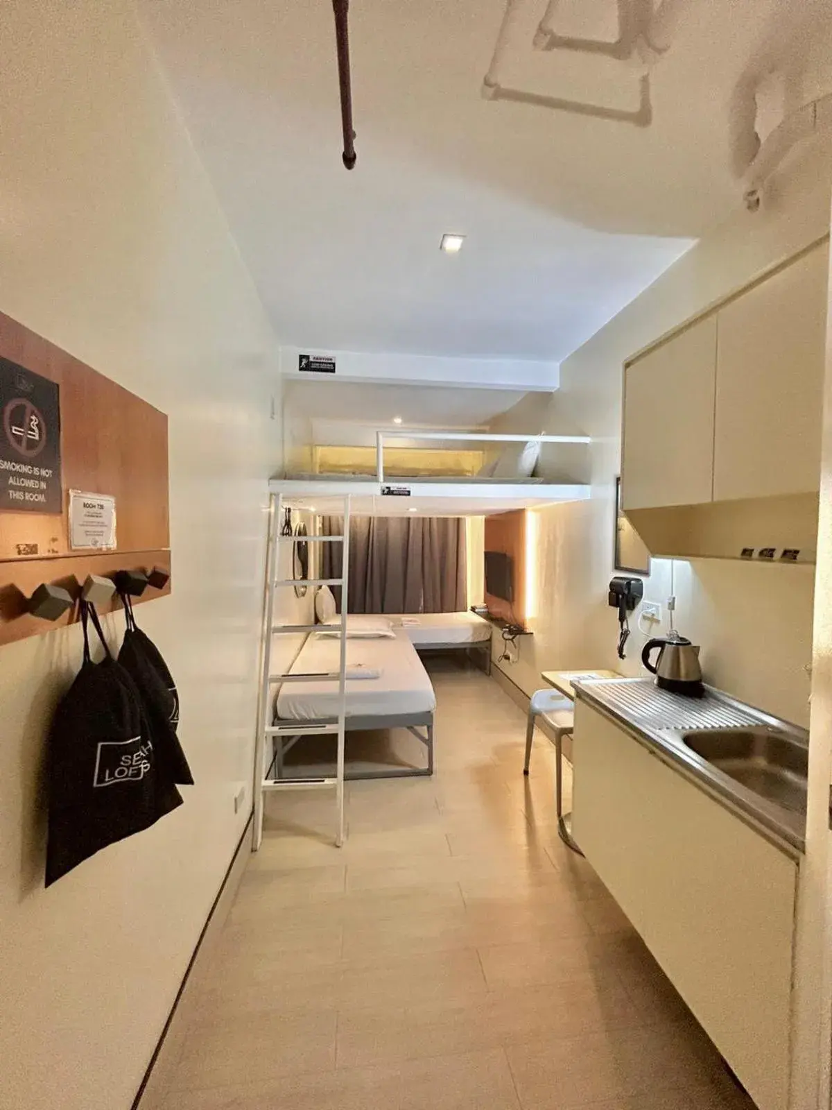 Bed in Selah Lofts Hotel Bed in Selah Lofts Hotel