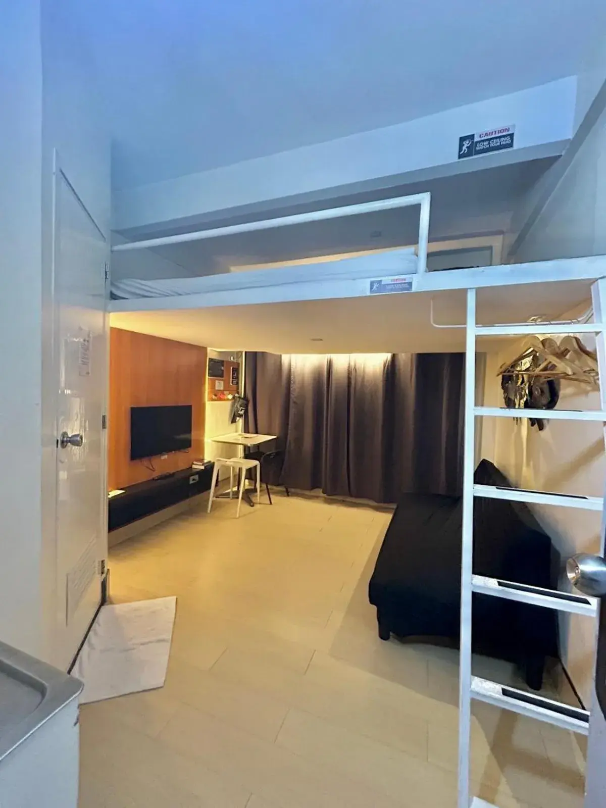 Bed in Selah Lofts Hotel Bed in Selah Lofts Hotel