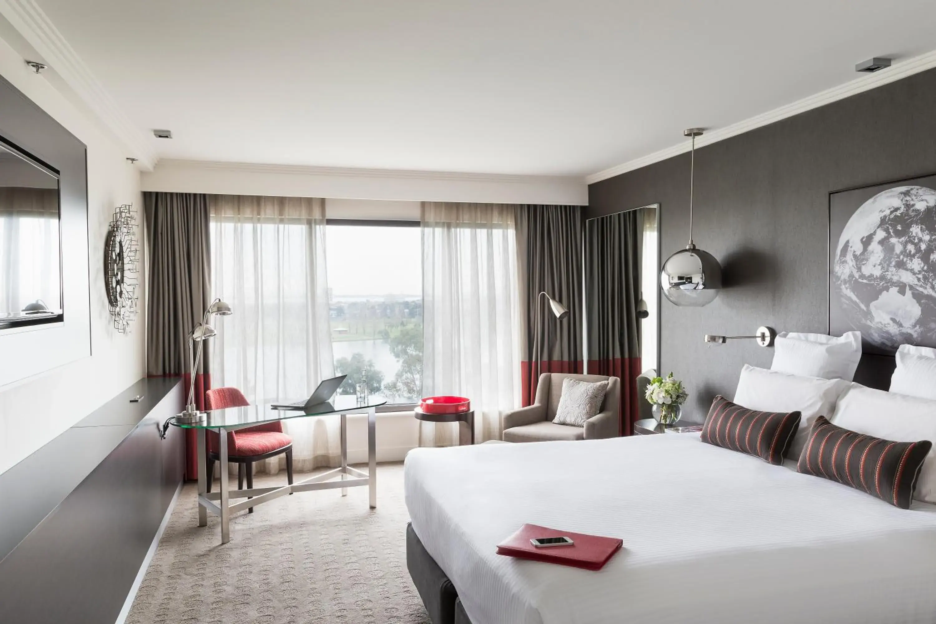 Photo of the whole room, Bed in Pullman Melbourne Albert Park Photo of the whole room, Bed in Pullman Melbourne Albert Park