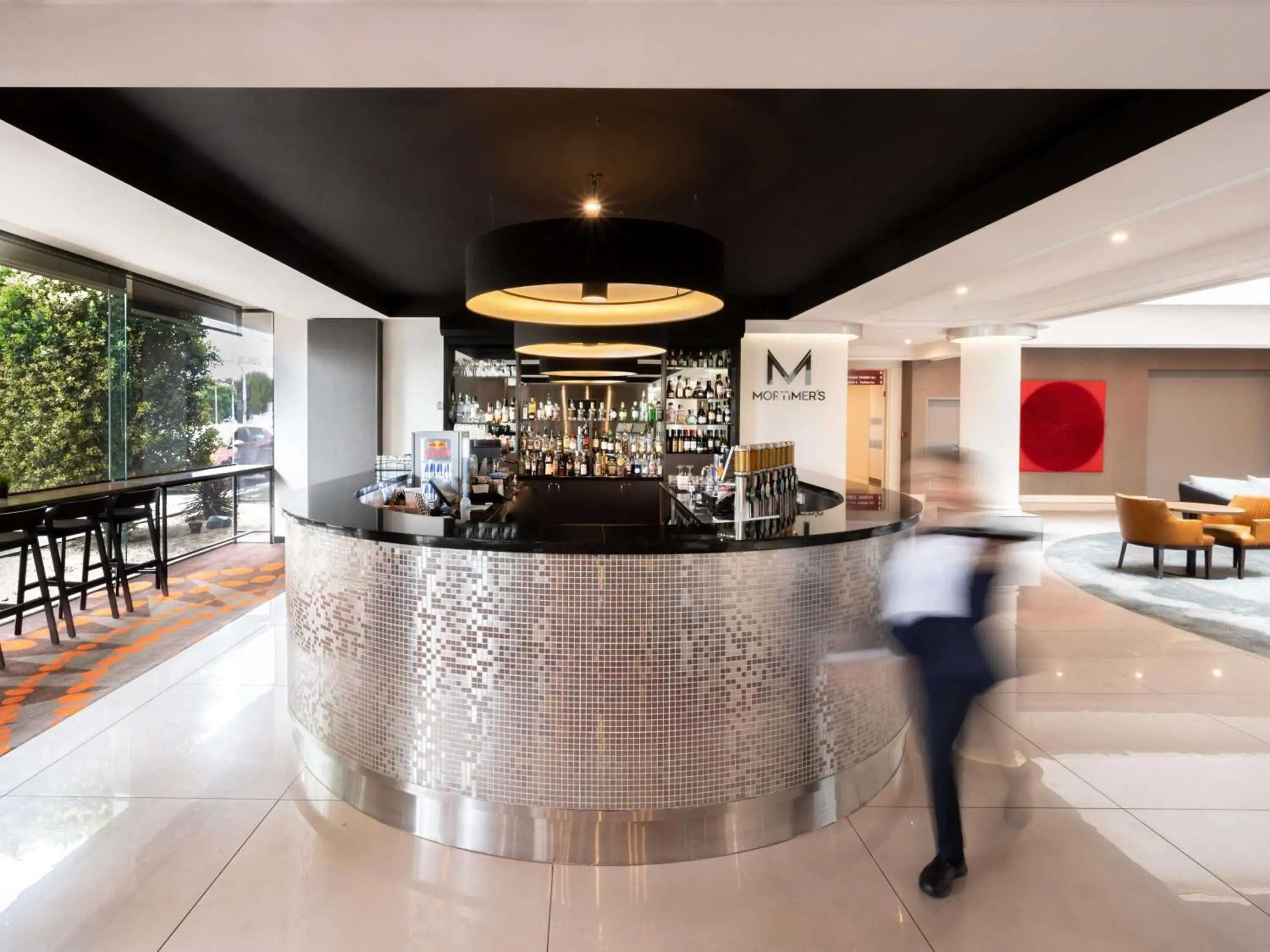 Lounge or bar in Pullman Melbourne Albert Park Lounge or bar in Pullman Melbourne Albert Park