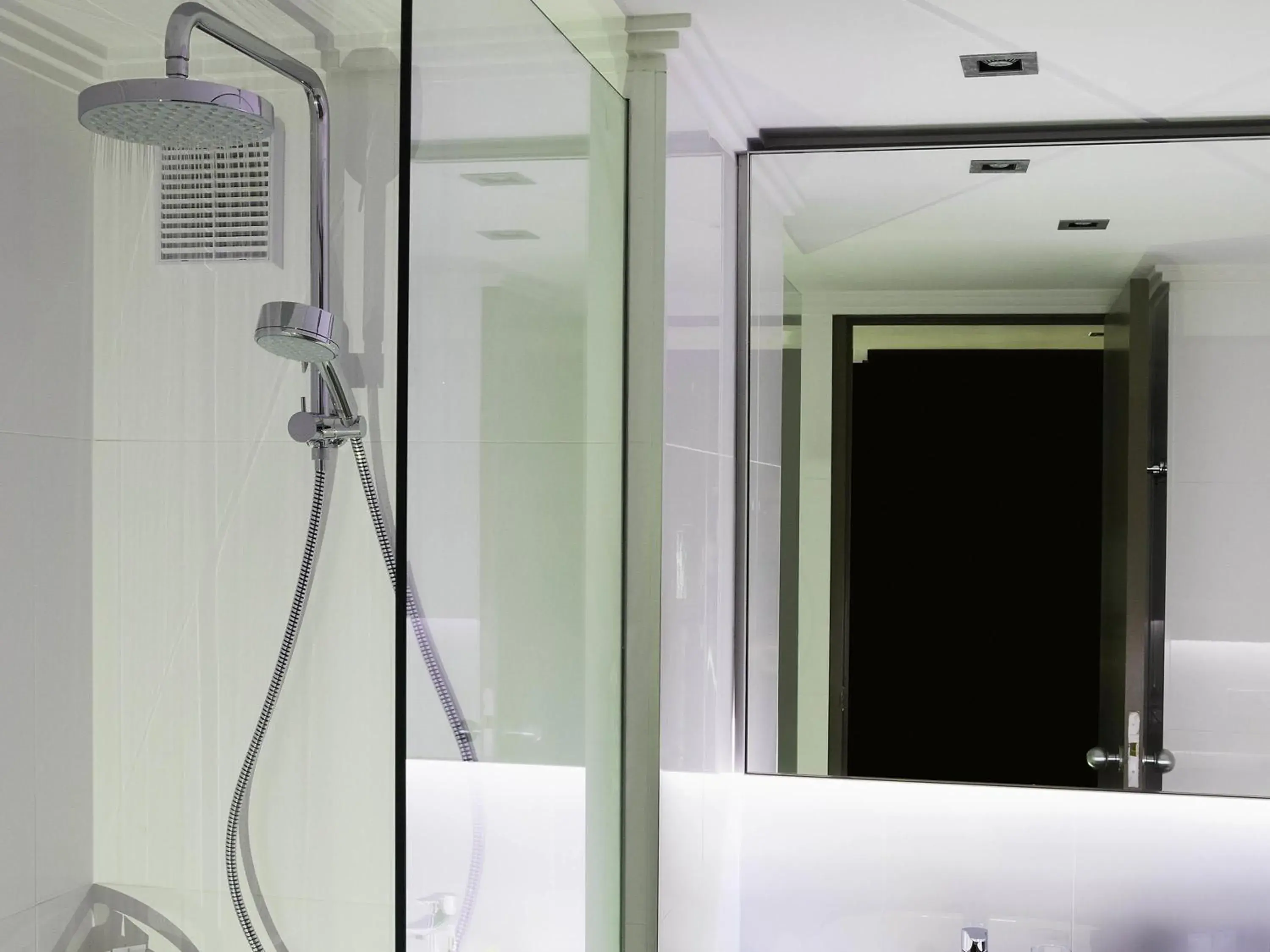 Bedroom in Pullman Melbourne Albert Park Bedroom in Pullman Melbourne Albert Park