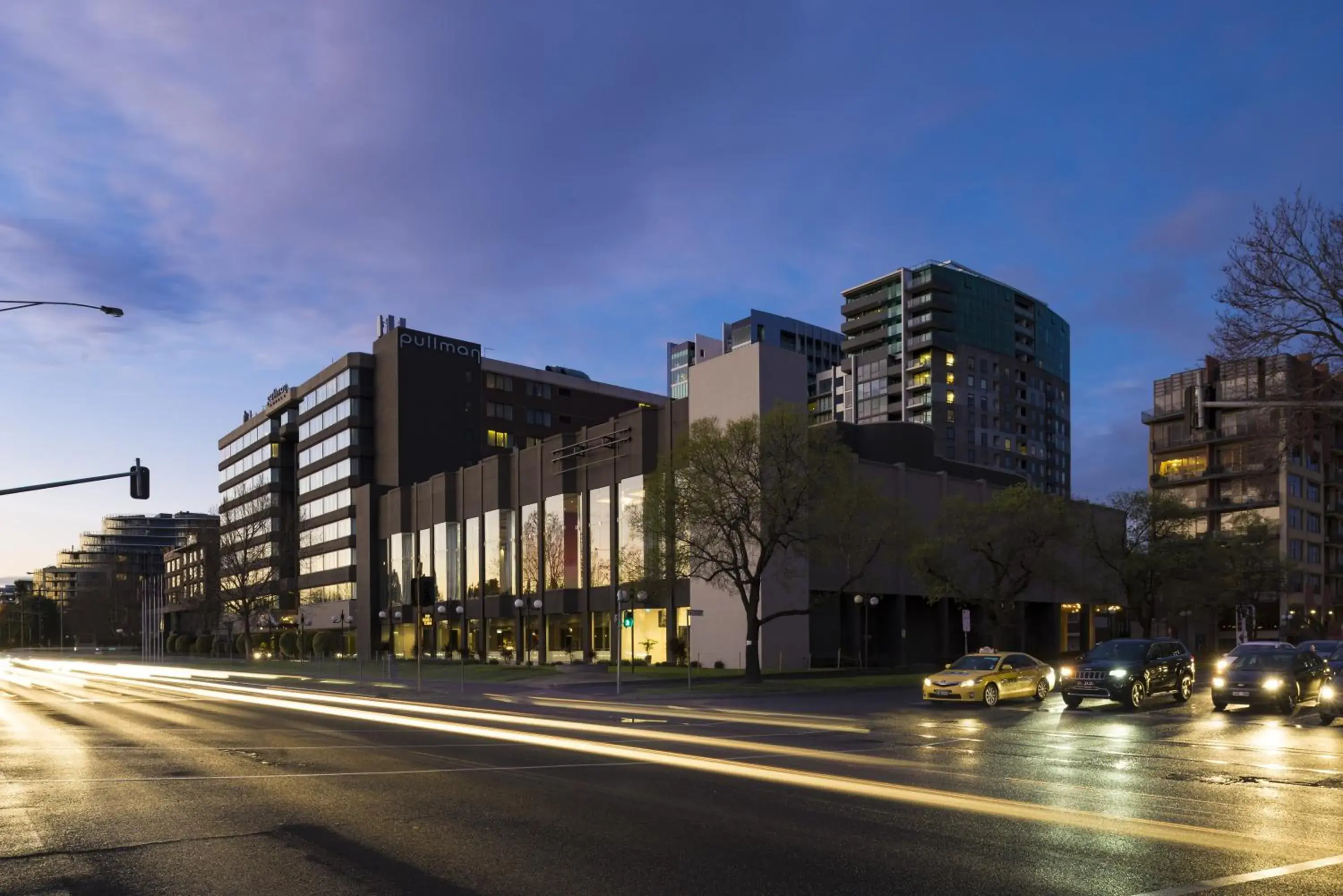 Property building in Pullman Melbourne Albert Park Property building in Pullman Melbourne Albert Park