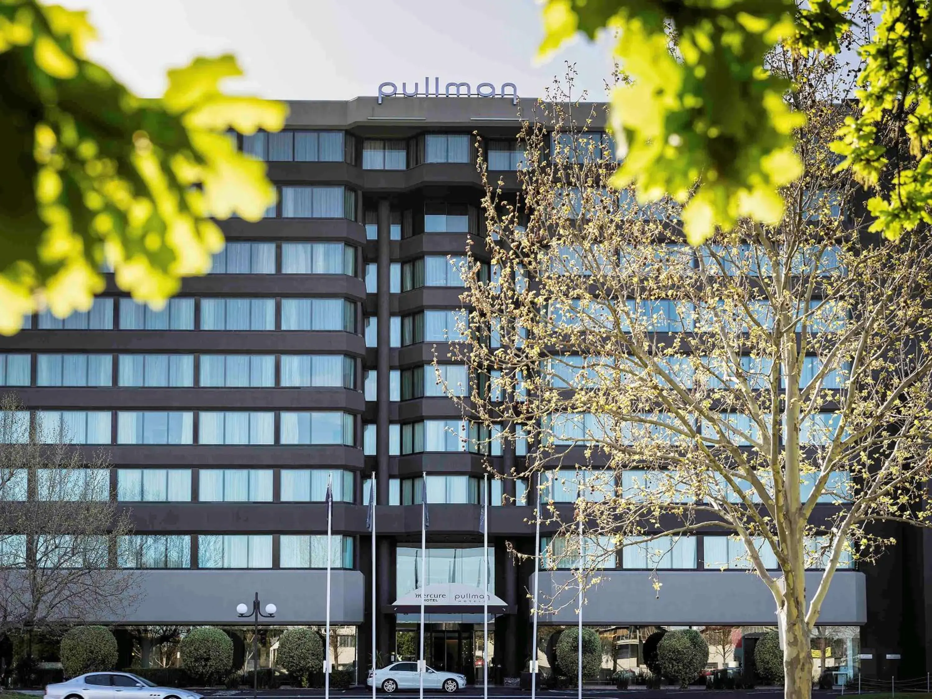Property building in Pullman Melbourne Albert Park Property building in Pullman Melbourne Albert Park