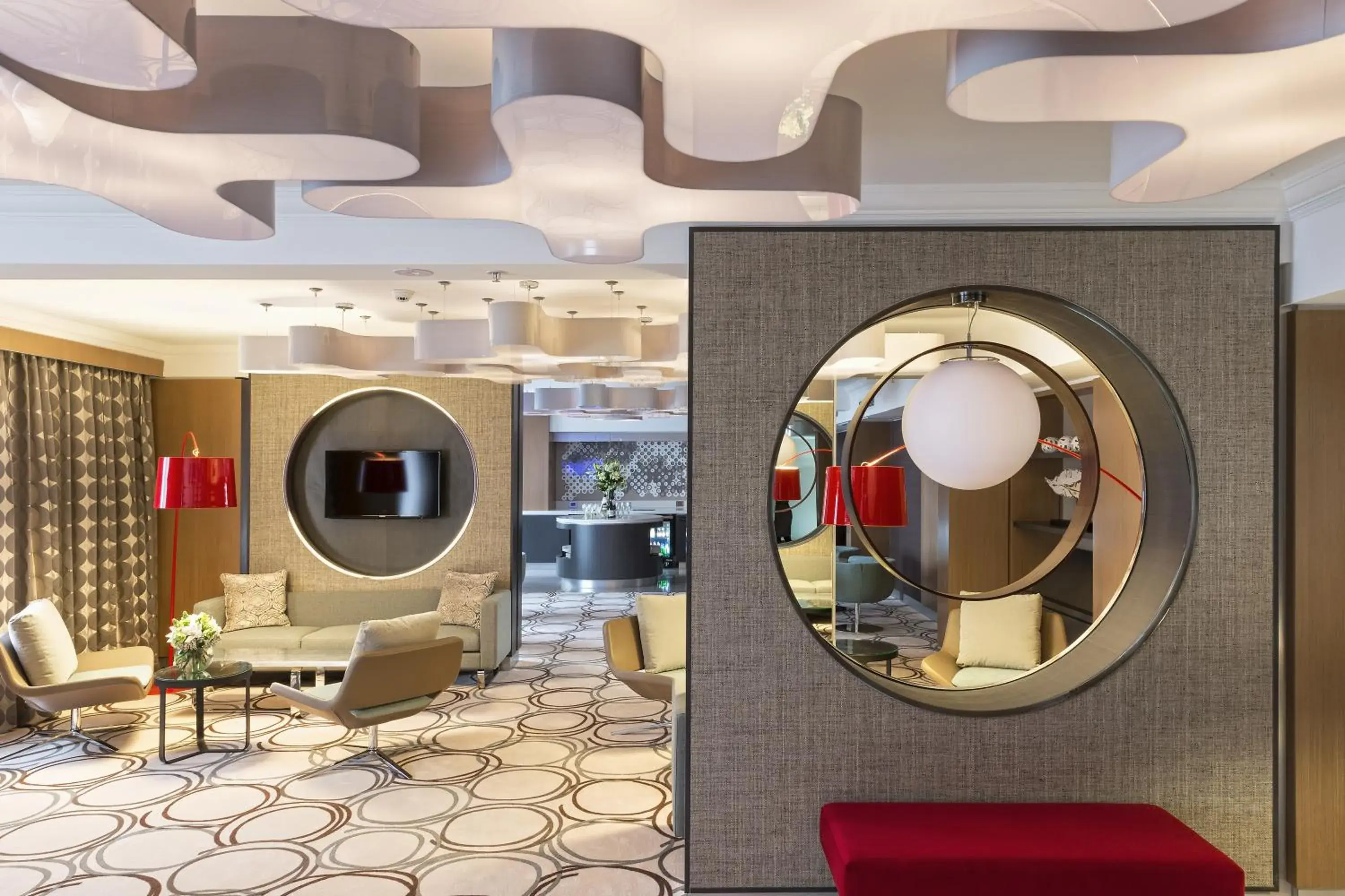 Lounge or bar in Pullman Melbourne Albert Park Lounge or bar in Pullman Melbourne Albert Park