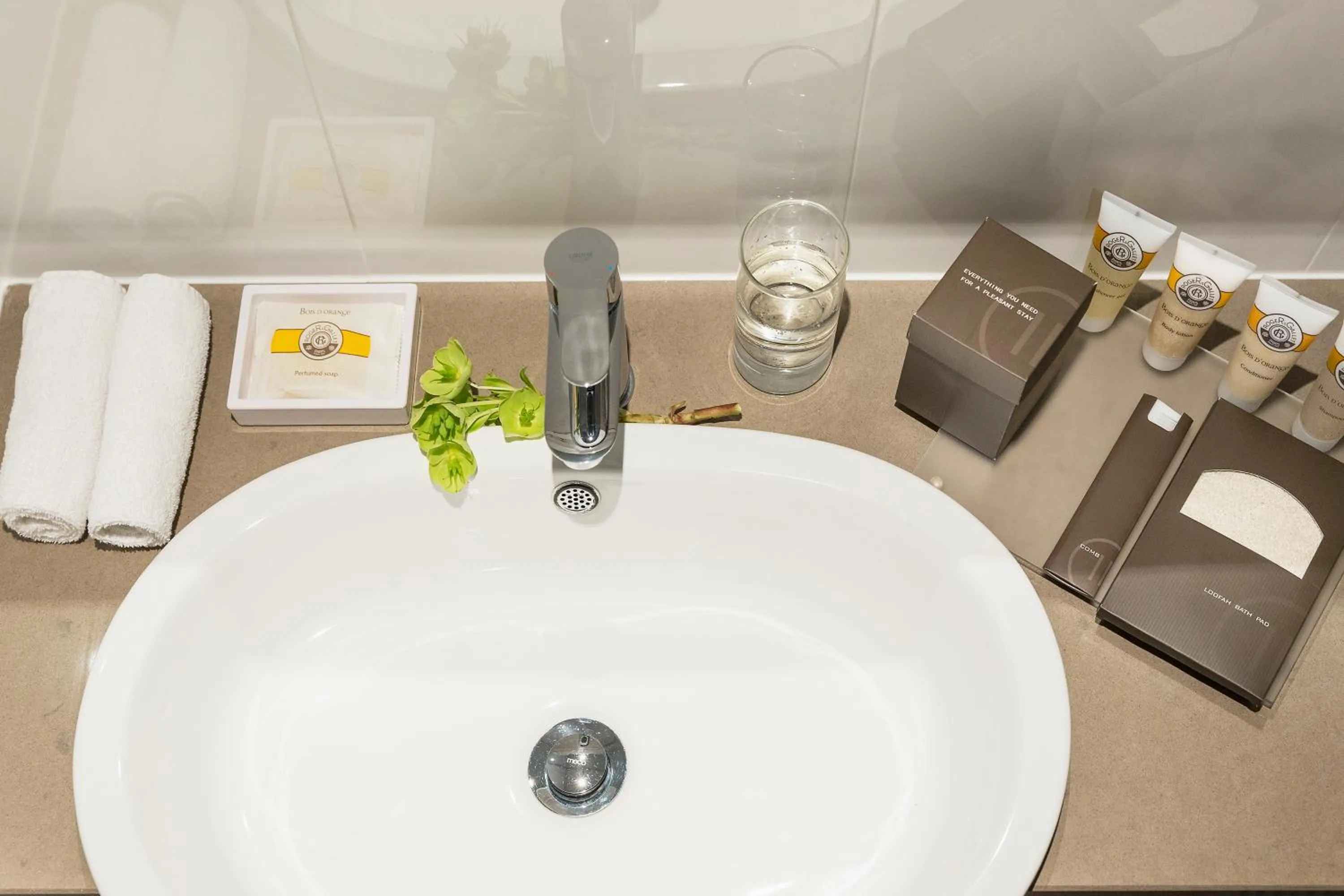 Bathroom in Pullman Melbourne Albert Park