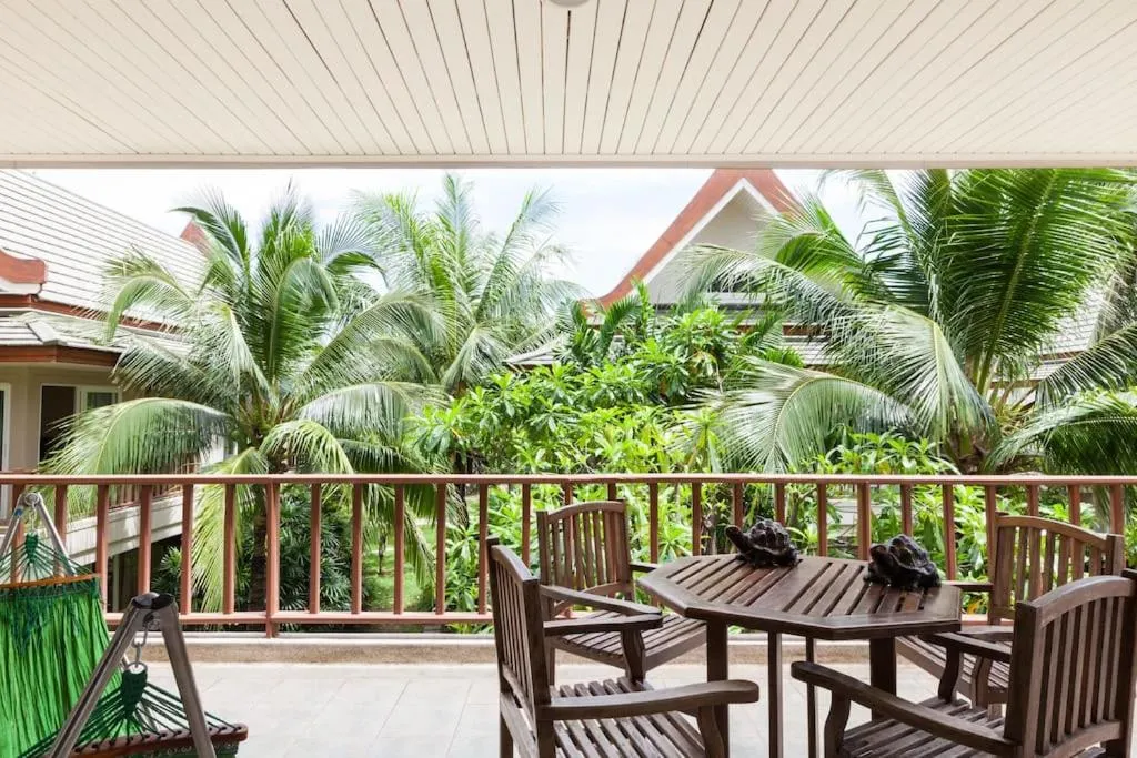 Balcony/Terrace in Baan Talay Samran 4 Bedrooms Villa with Beach and 3 pools