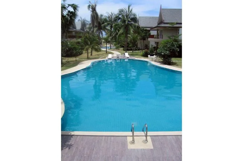 Swimming pool in Baan Talay Samran 4 Bedrooms Villa with Beach and 3 pools