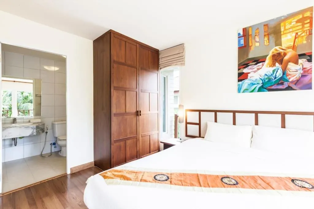 Bed in Baan Talay Samran 4 Bedrooms Villa with Beach and 3 pools