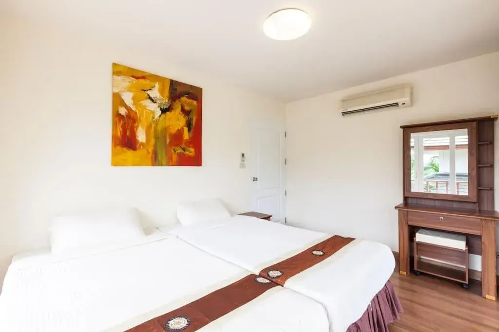 Bed in Baan Talay Samran 4 Bedrooms Villa with Beach and 3 pools Bed in Baan Talay Samran 4 Bedrooms Villa with Beach and 3 pools