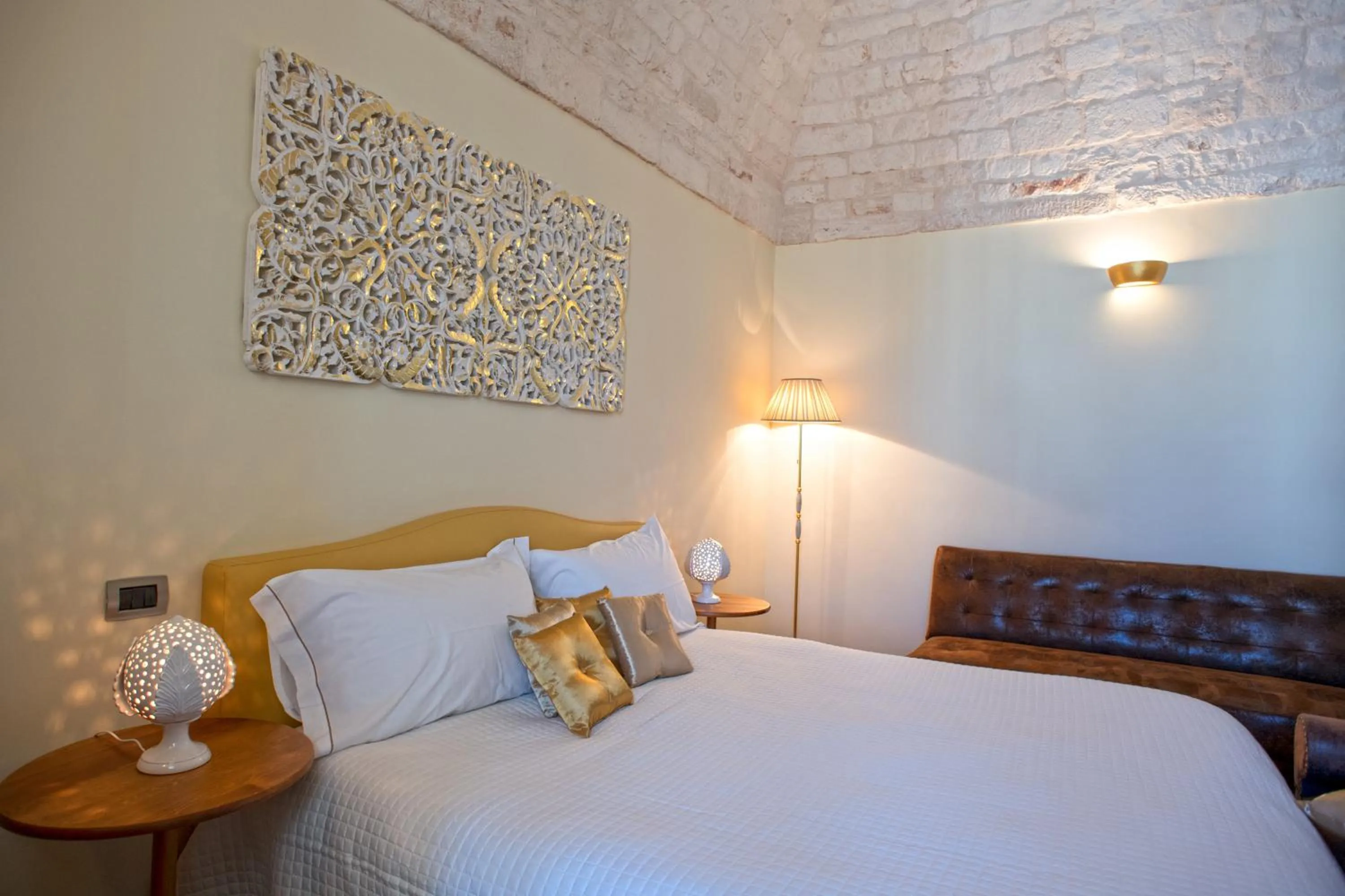 Bedroom, Bed in Perlage Suite Luxury B&B - Amazing view of Trulli