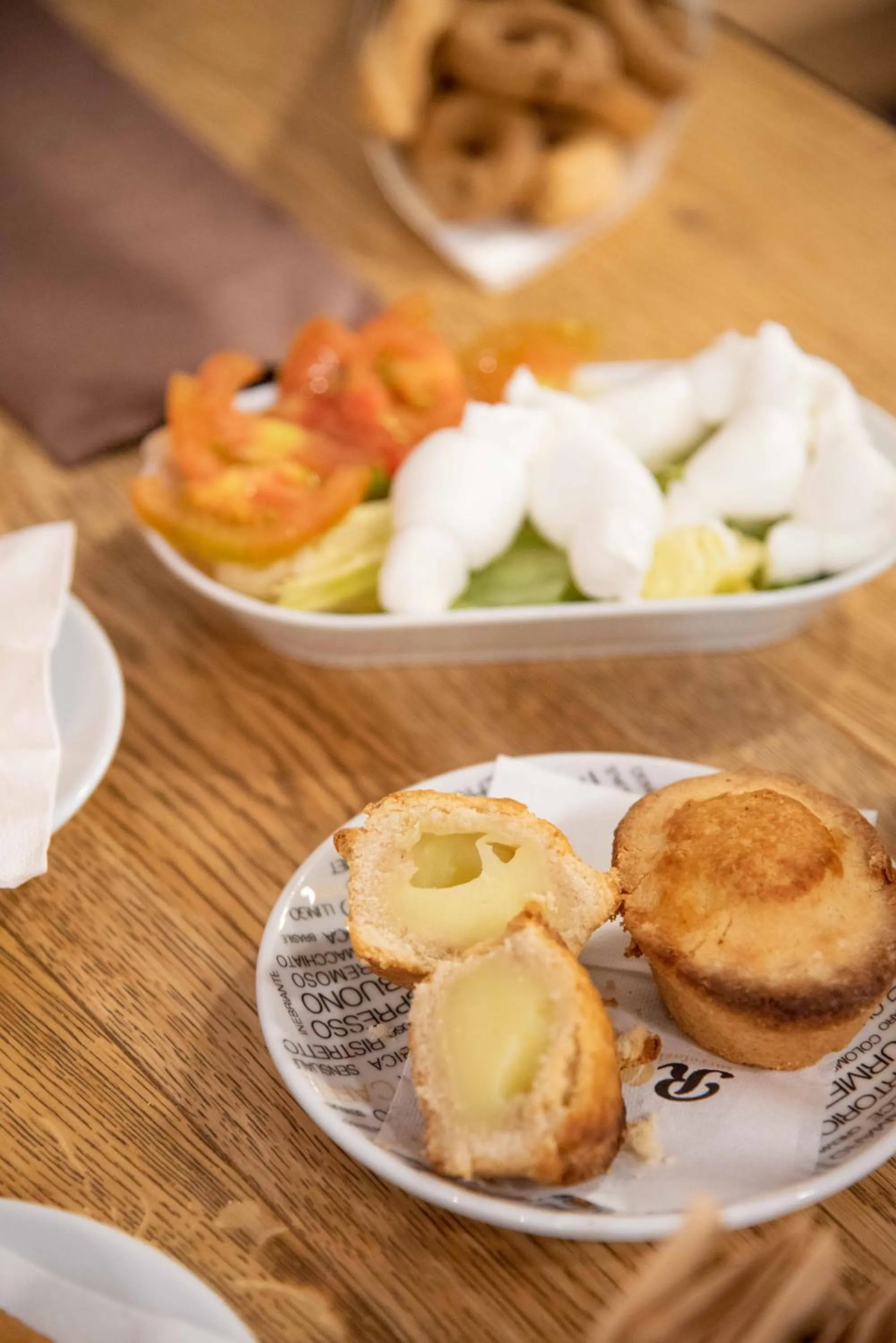 Breakfast in Perlage Suite Luxury B&B - Amazing view of Trulli