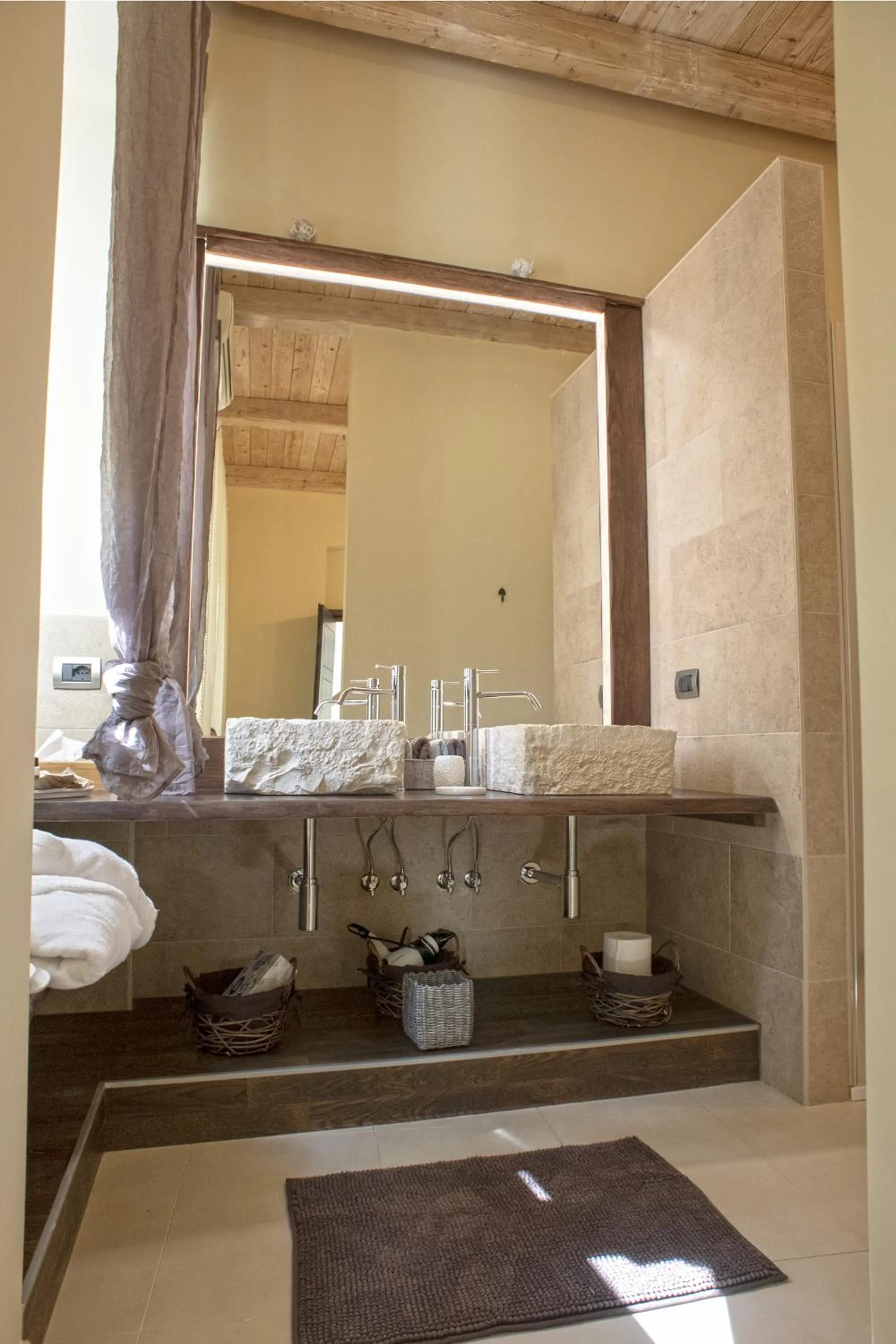 Bathroom in Perlage Suite Luxury B&B - Amazing view of Trulli