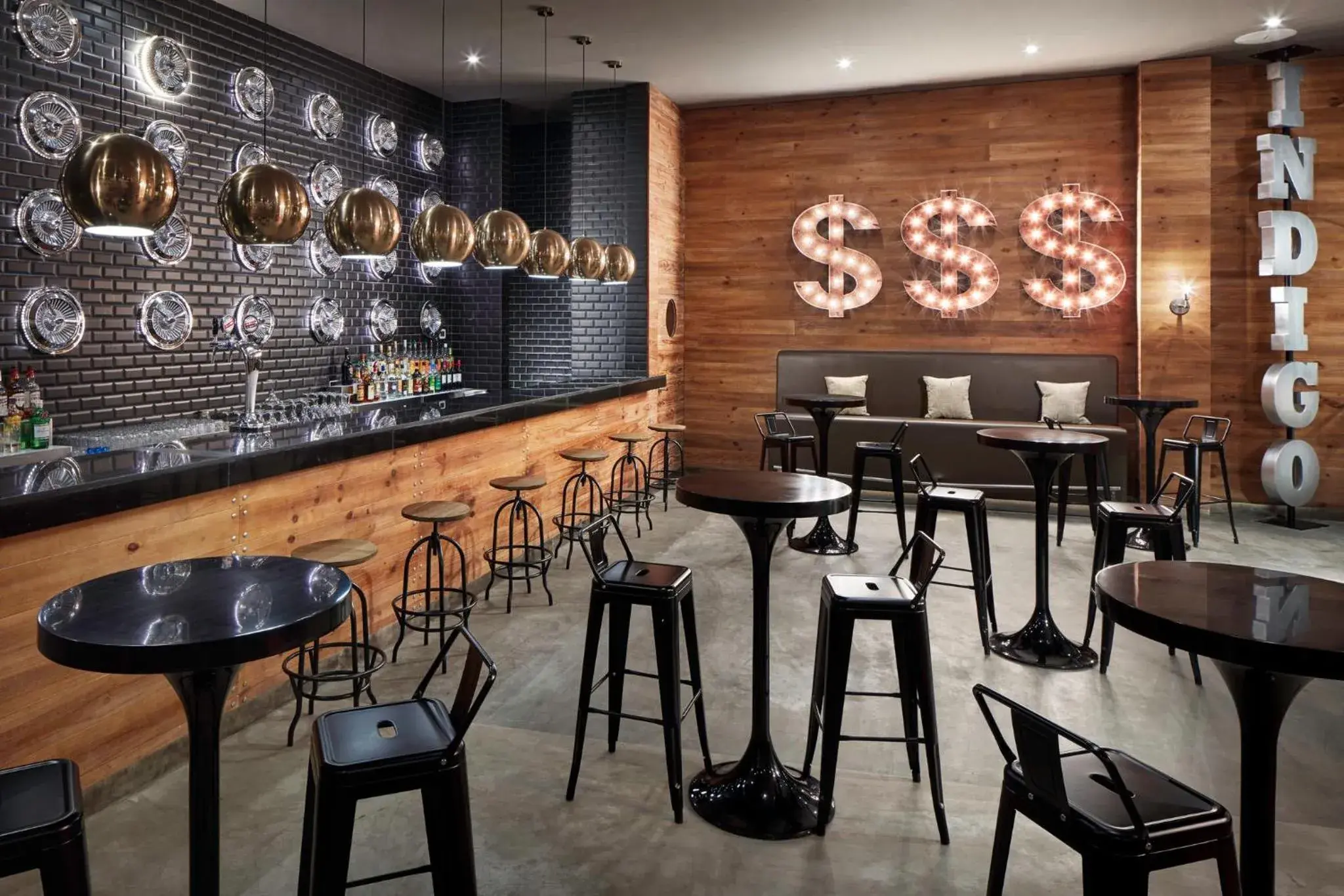 Lounge or bar in Azul Beach Resort Negril, Gourmet All Inclusive by Karisma Lounge or bar in Azul Beach Resort Negril, Gourmet All Inclusive by Karisma