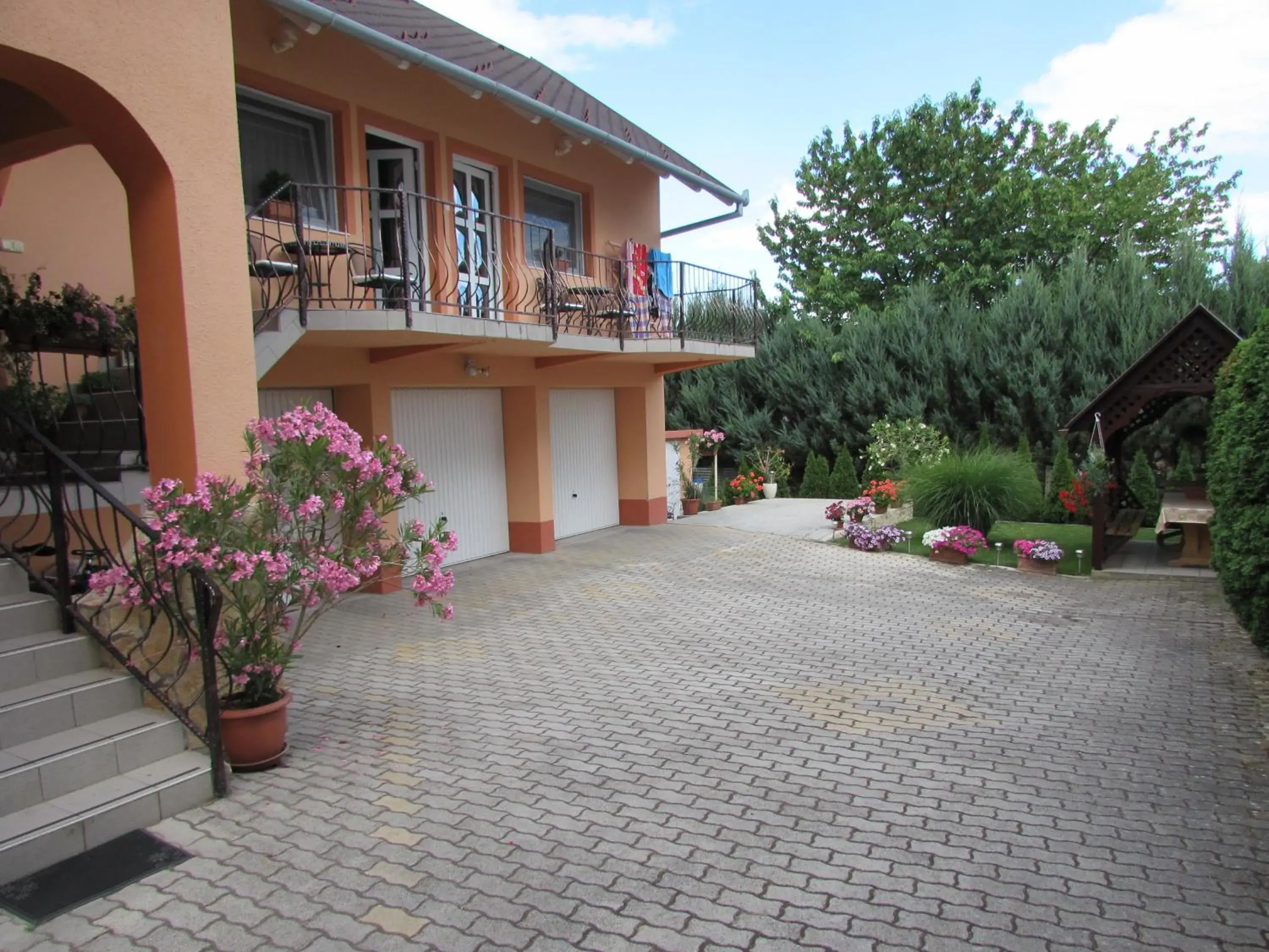 Szécsényi Apartman Szécsényi Apartman