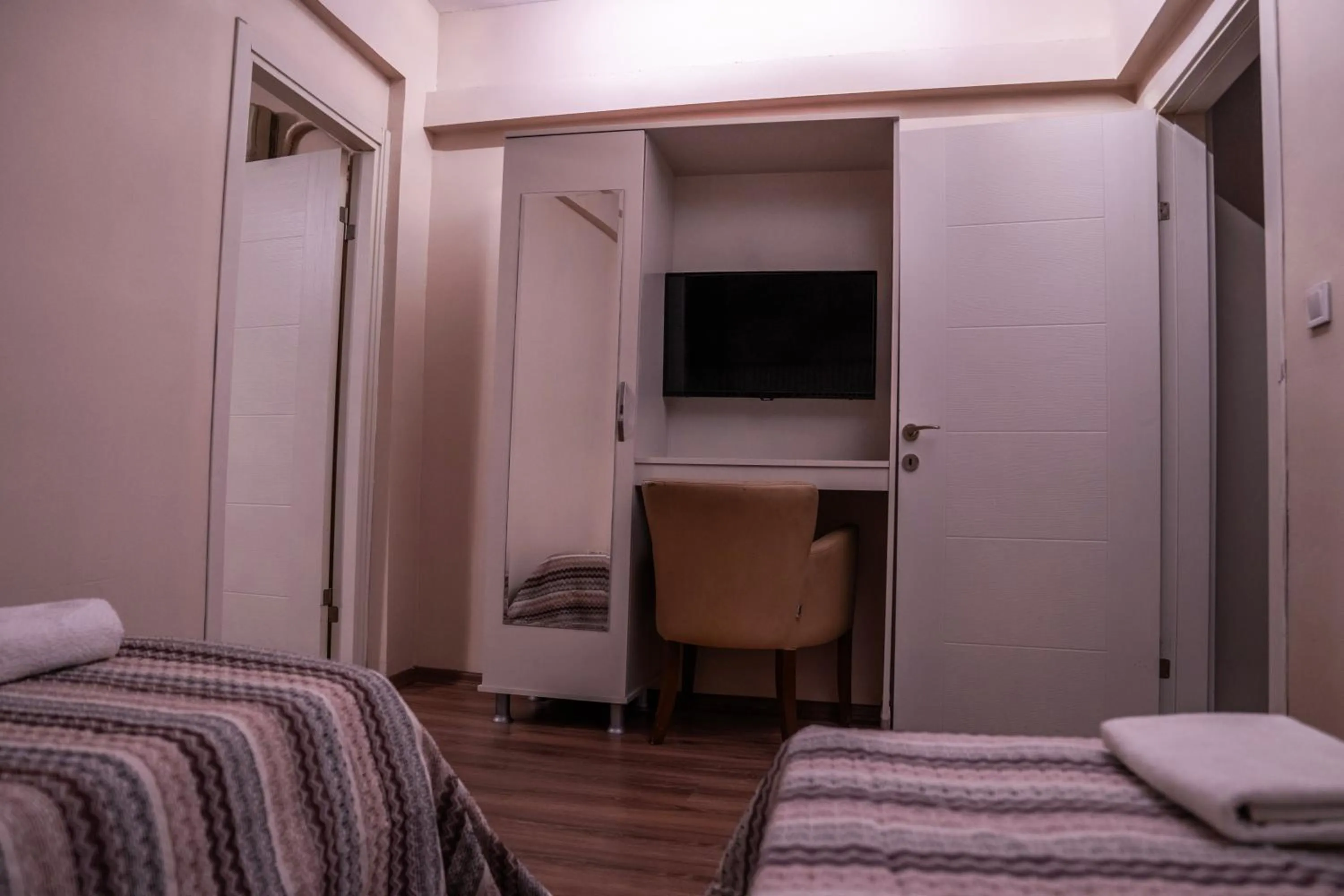 Communal lounge/ TV room, Bed in Pera İmperium Taksim