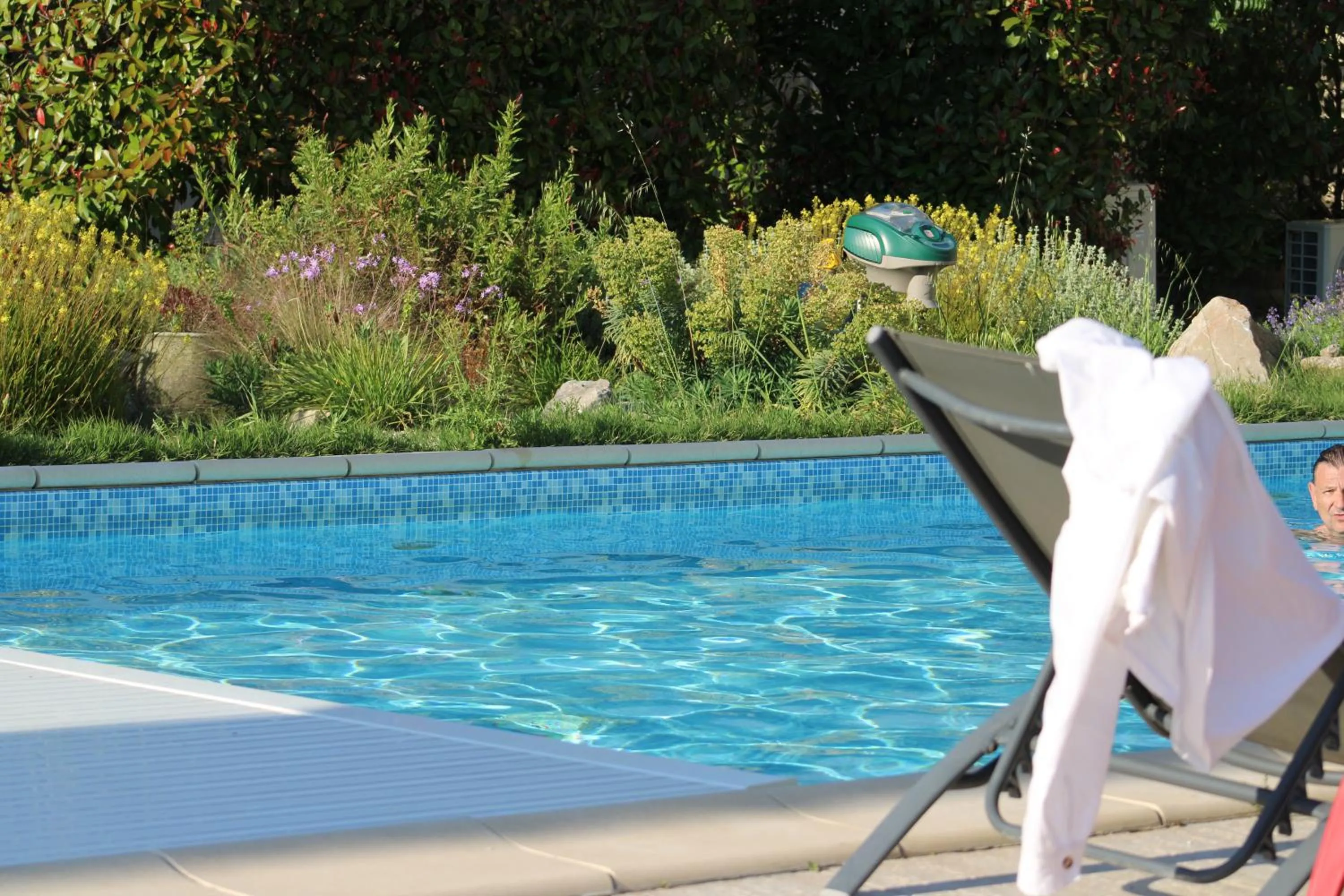 Château Catherine de Montgolfier - B&B et Gites - Piscine - Domaine viticole bio avec dégustation