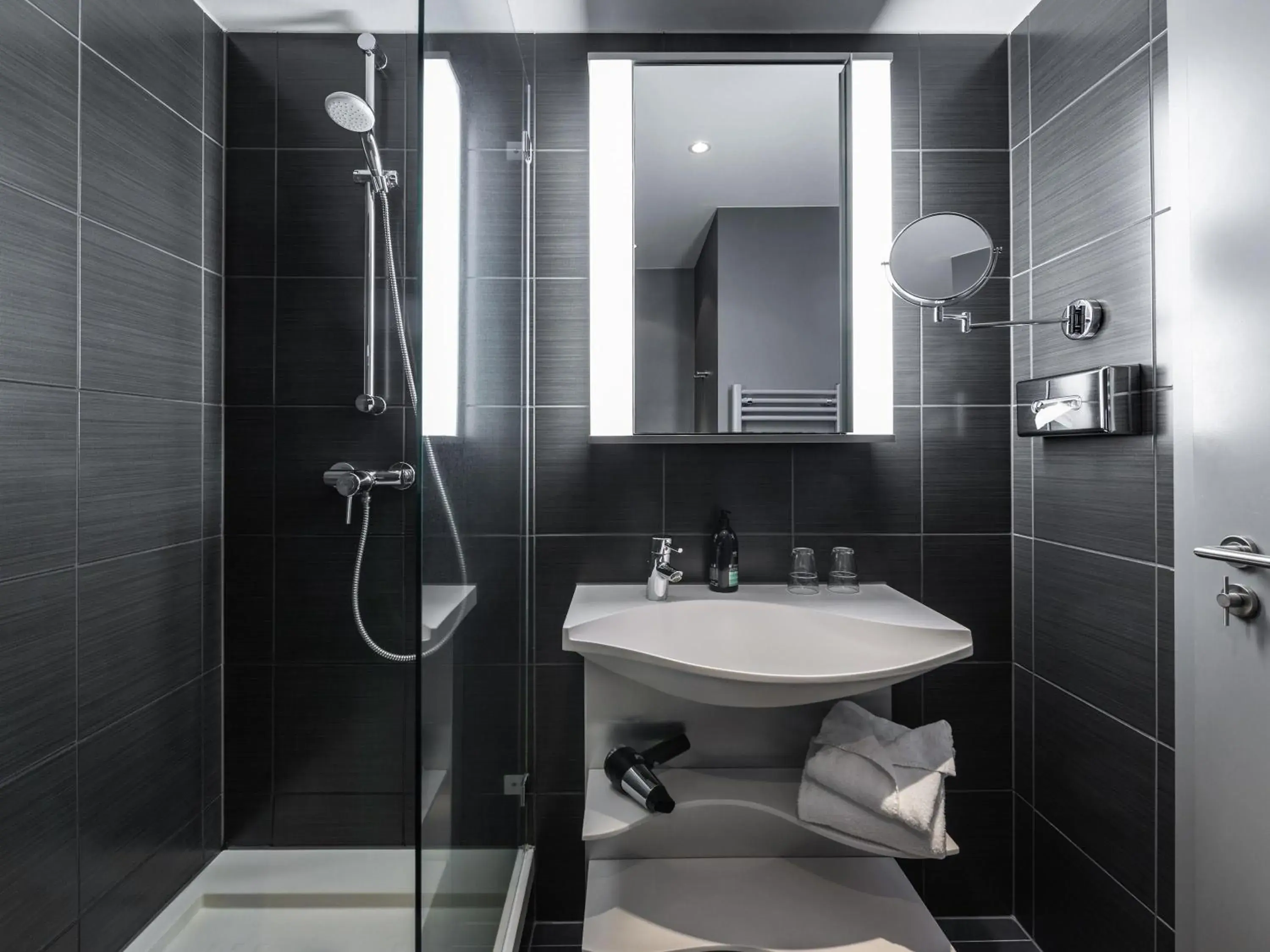 Bedroom in Aparthotel Adagio Berlin Kurfürstendamm Bedroom in Aparthotel Adagio Berlin Kurfürstendamm