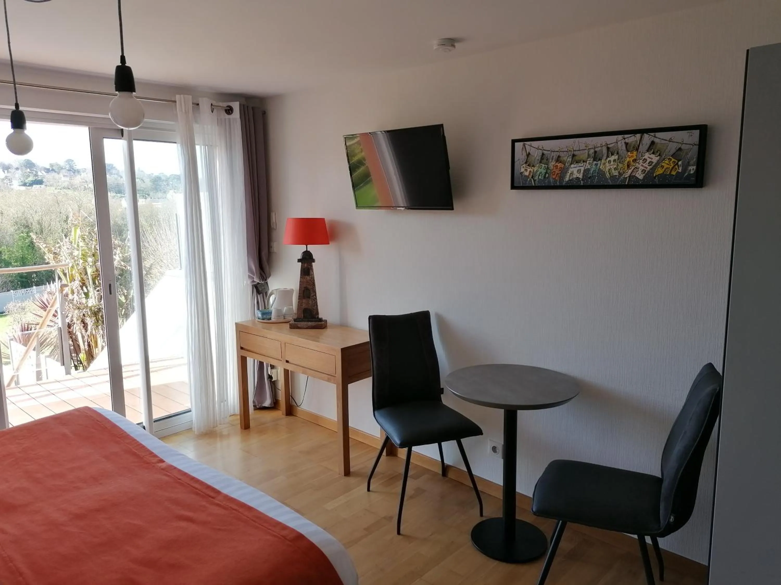 TV and multimedia, Bed in Les Terrasses du Ris