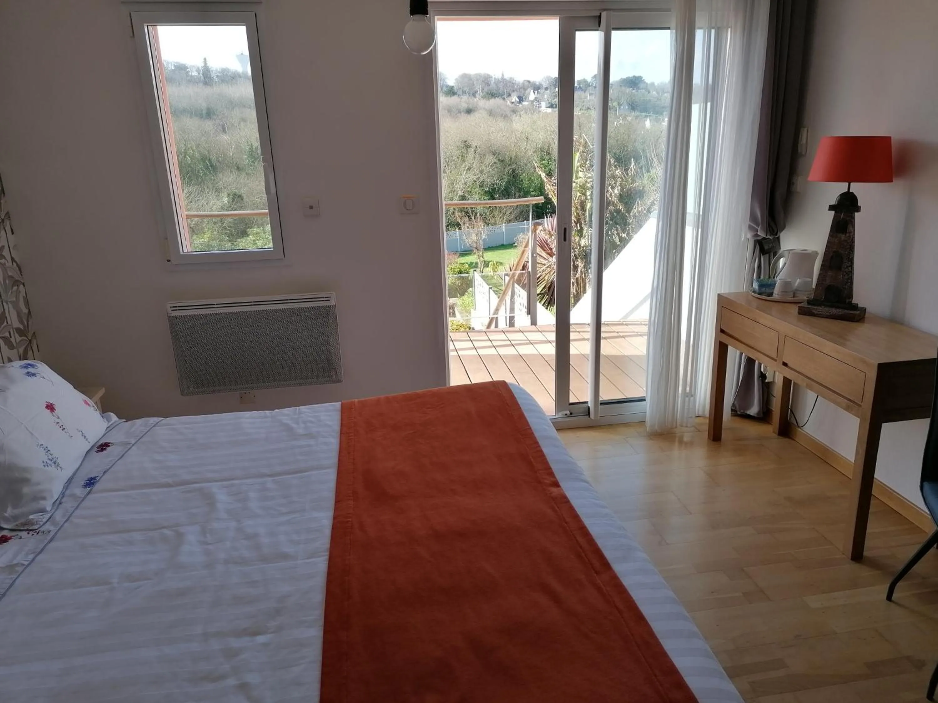 Balcony/Terrace, Bed in Les Terrasses du Ris