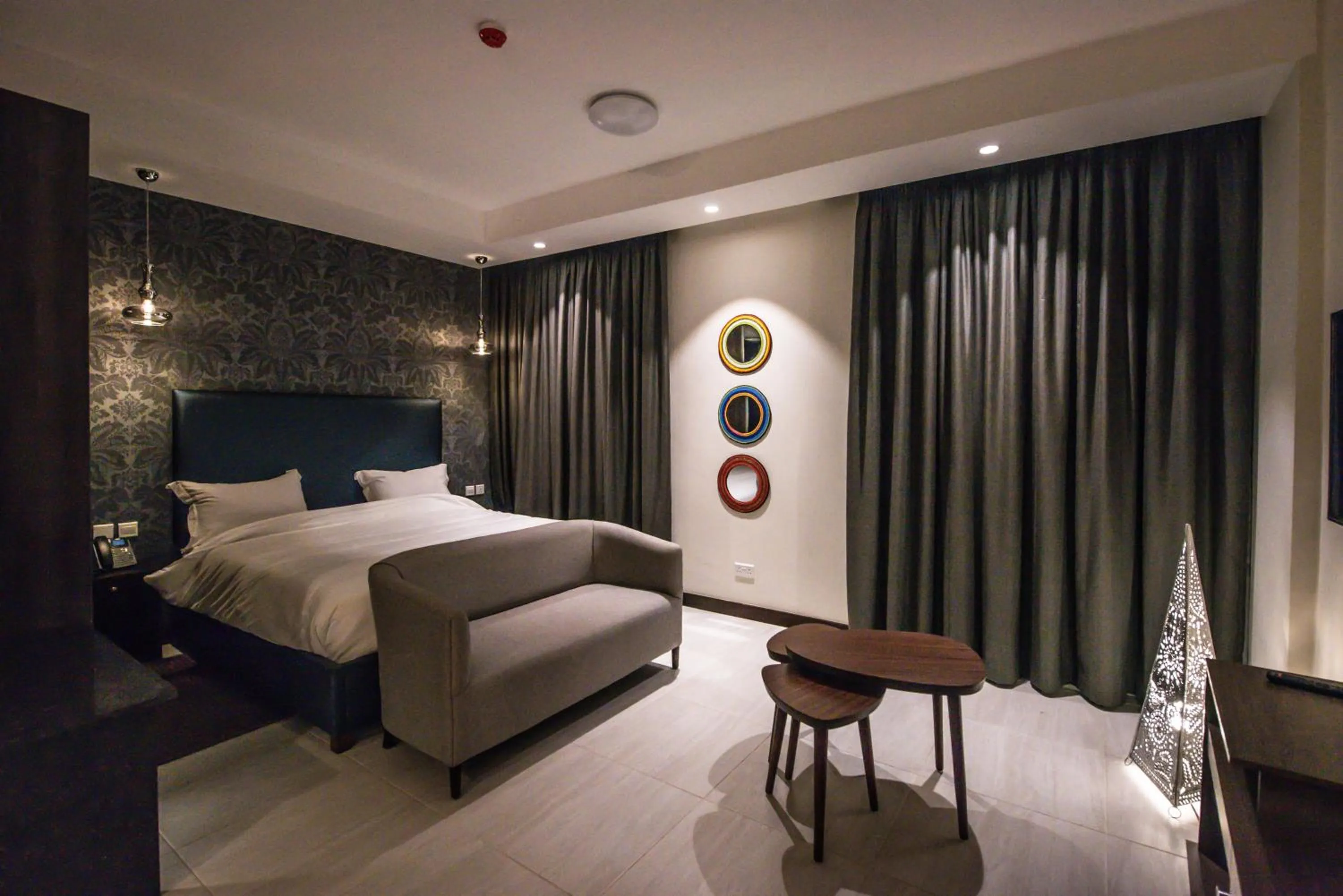 Living room, Bed in Glam Hotel Nairobi - Near Westgate Mall, Westlands