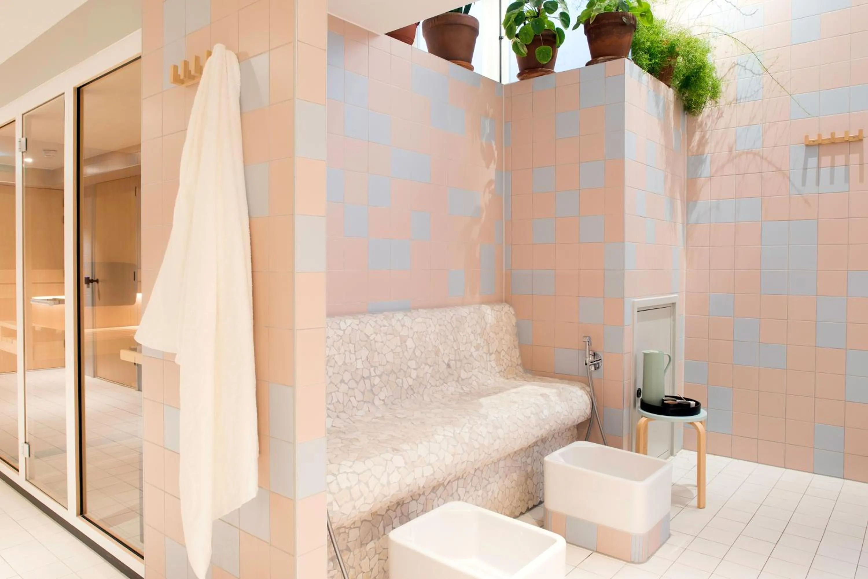 Spa and wellness centre/facilities in The Green Elephant Hostel & Spa